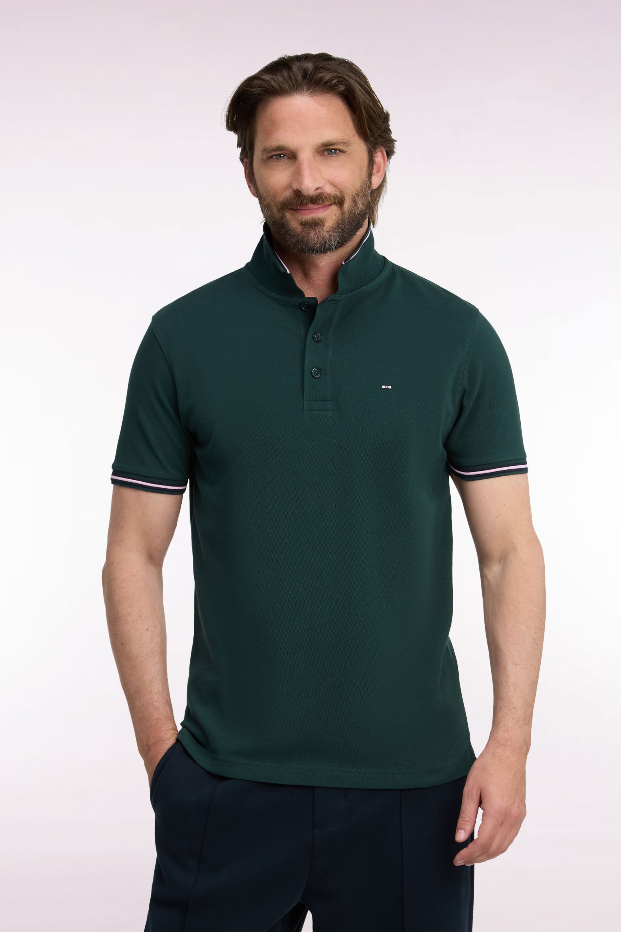 Polo manches courtes en piqué coton vert foncé coupe droite