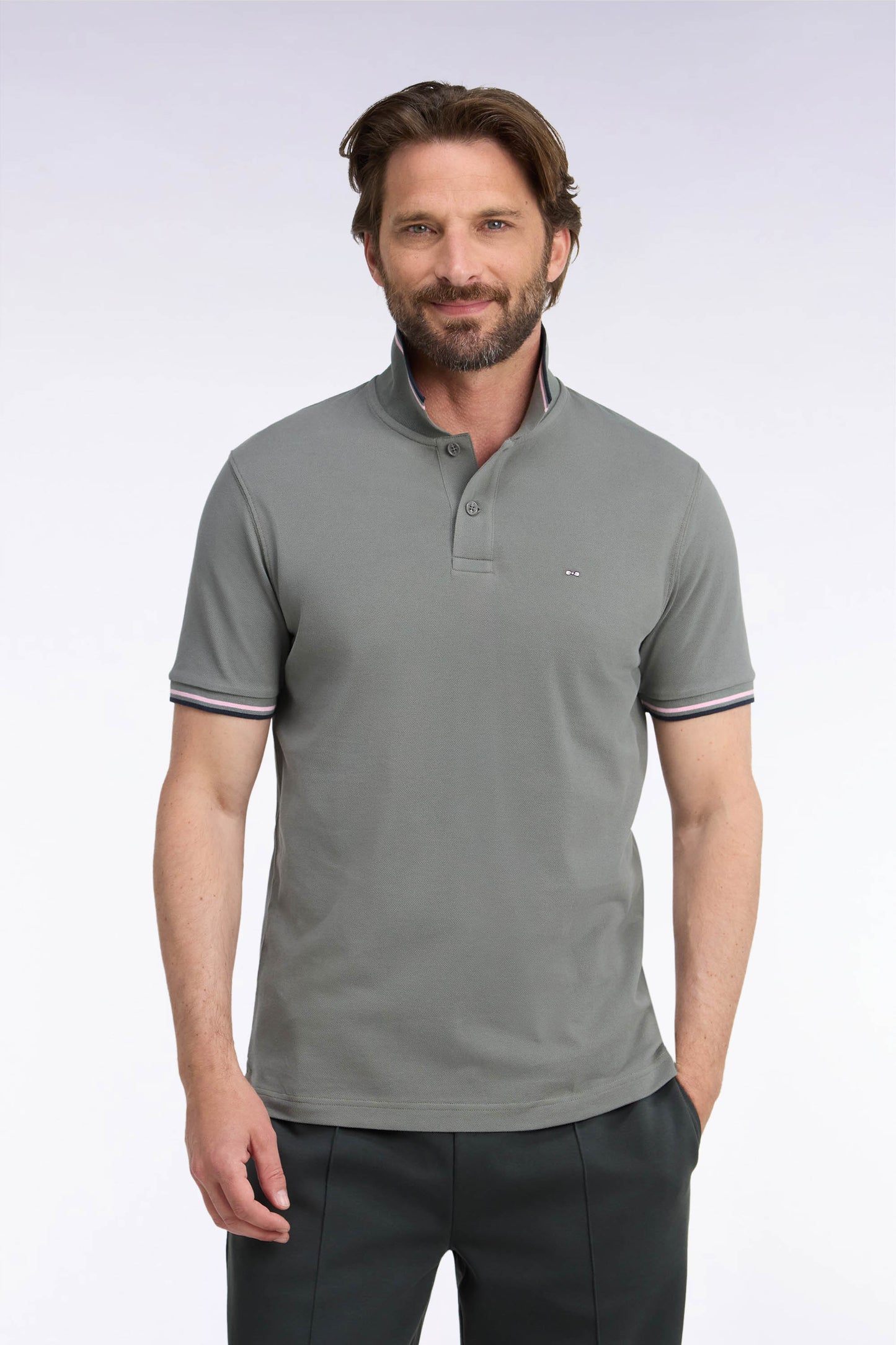 Polo manches courtes en coton kaki coupe droite