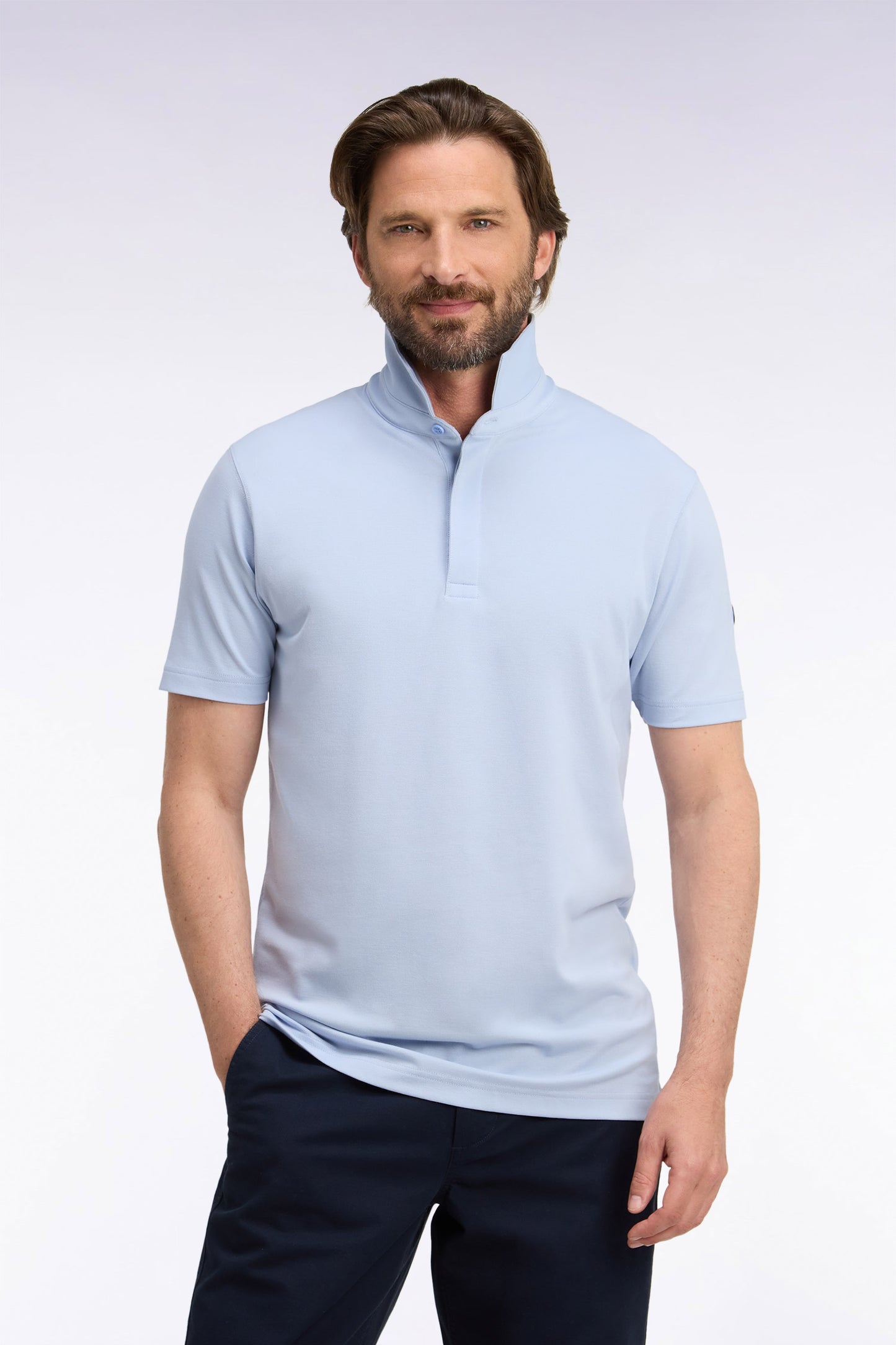 Polo golf manches courtes bleu ciel coupe droite