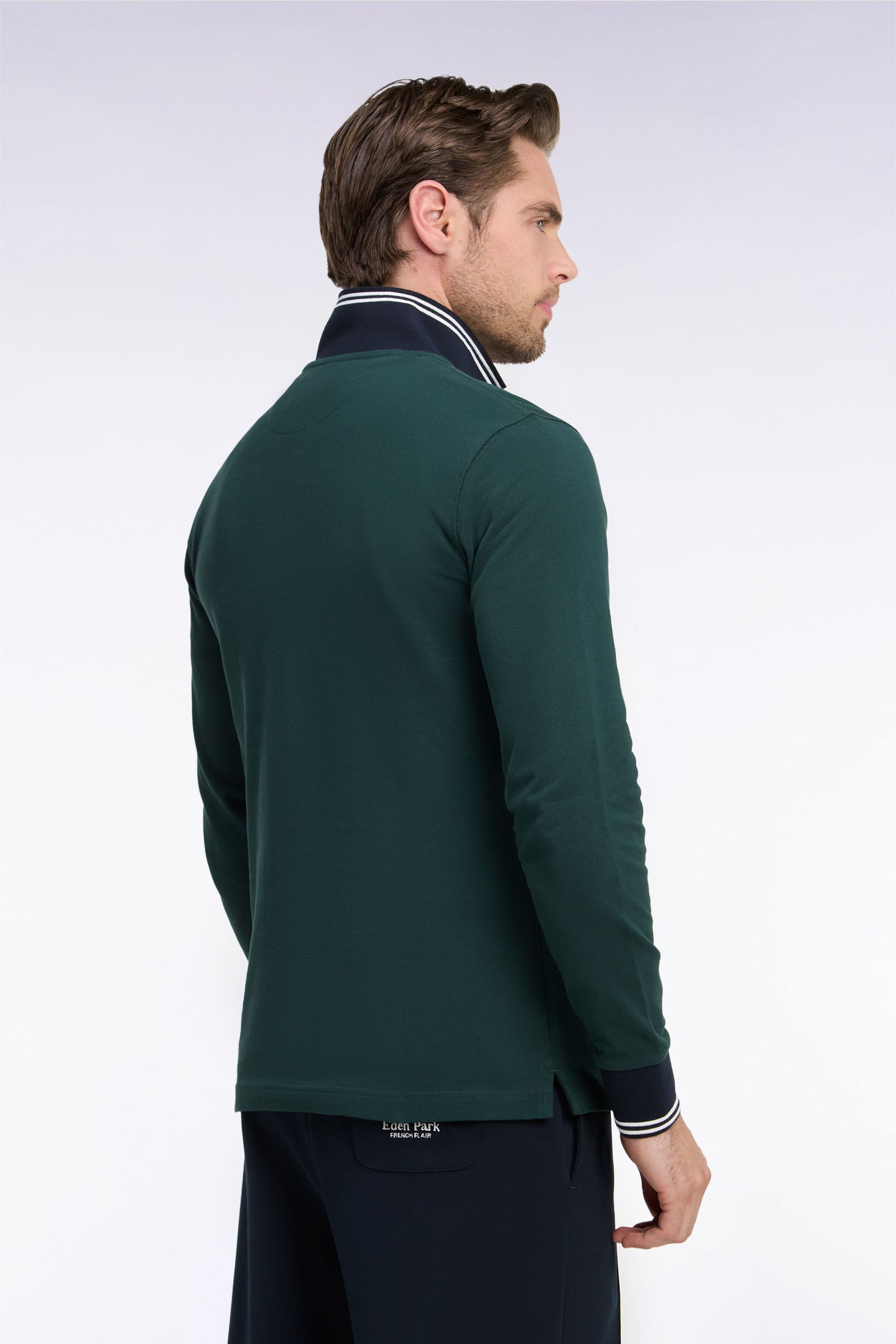 Polo manches longues en piqué de coton peigné vert foncé coupe droite