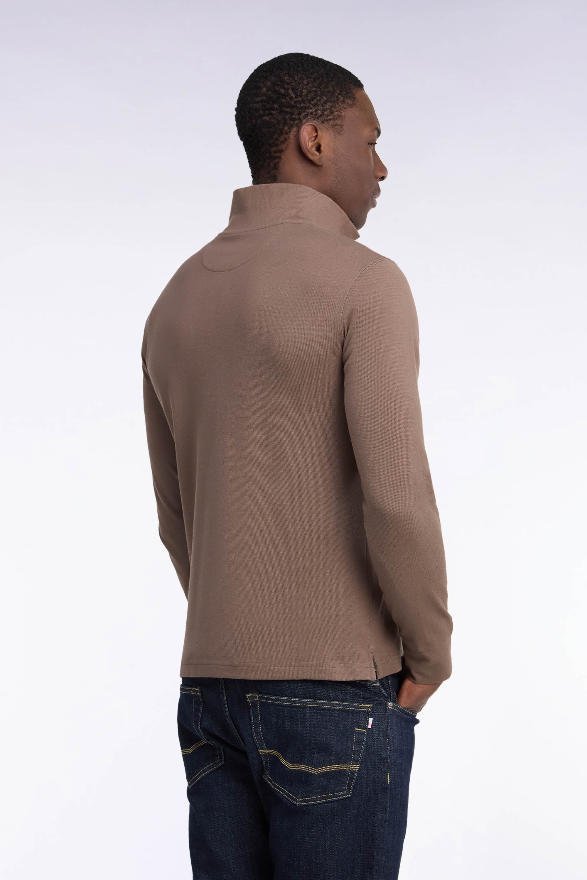 Polo manches longues en coton Pima marron coupe droite