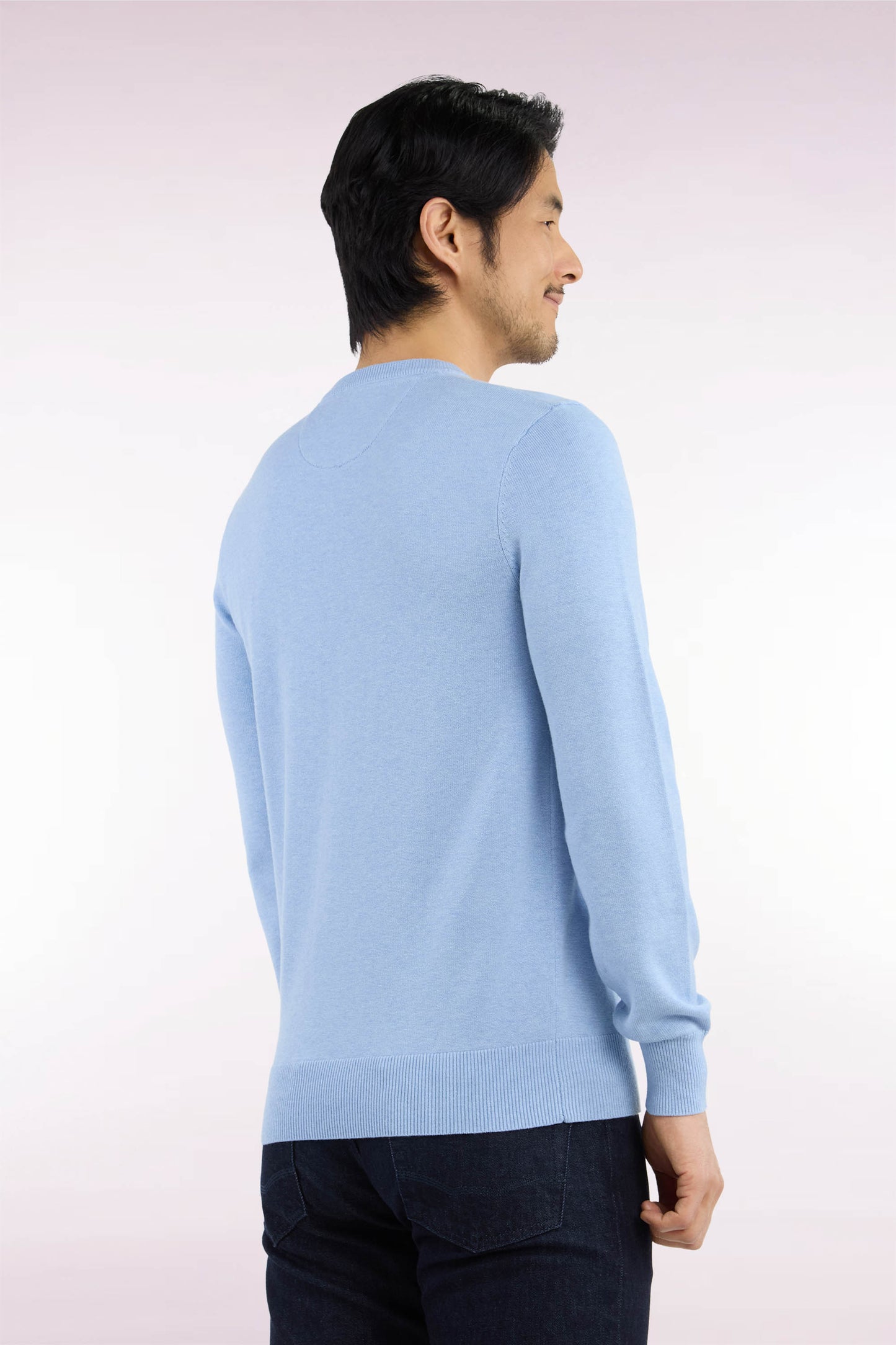 Pull col rond en laine et coton ciel coupe droite