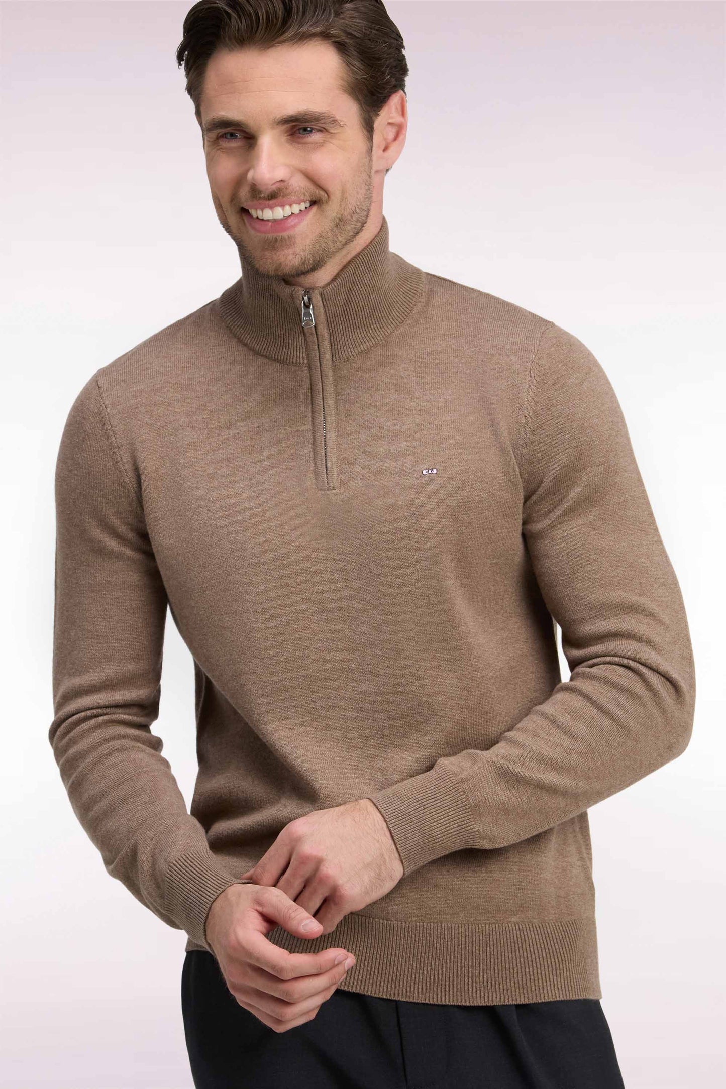 Pull col camionneur en laine et coton marron coupe droite