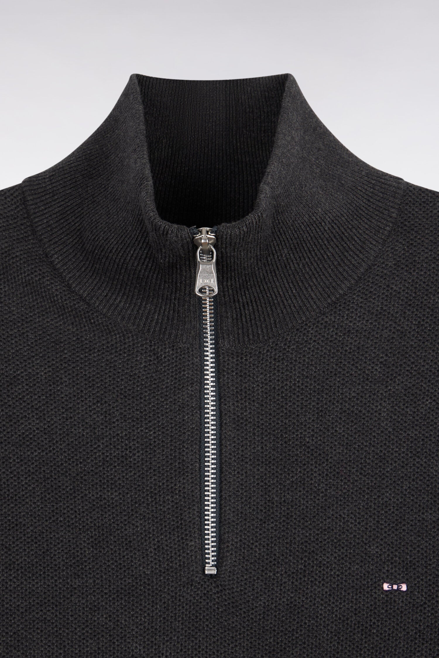 Pull col camionneur en coton gris foncé coupe droite