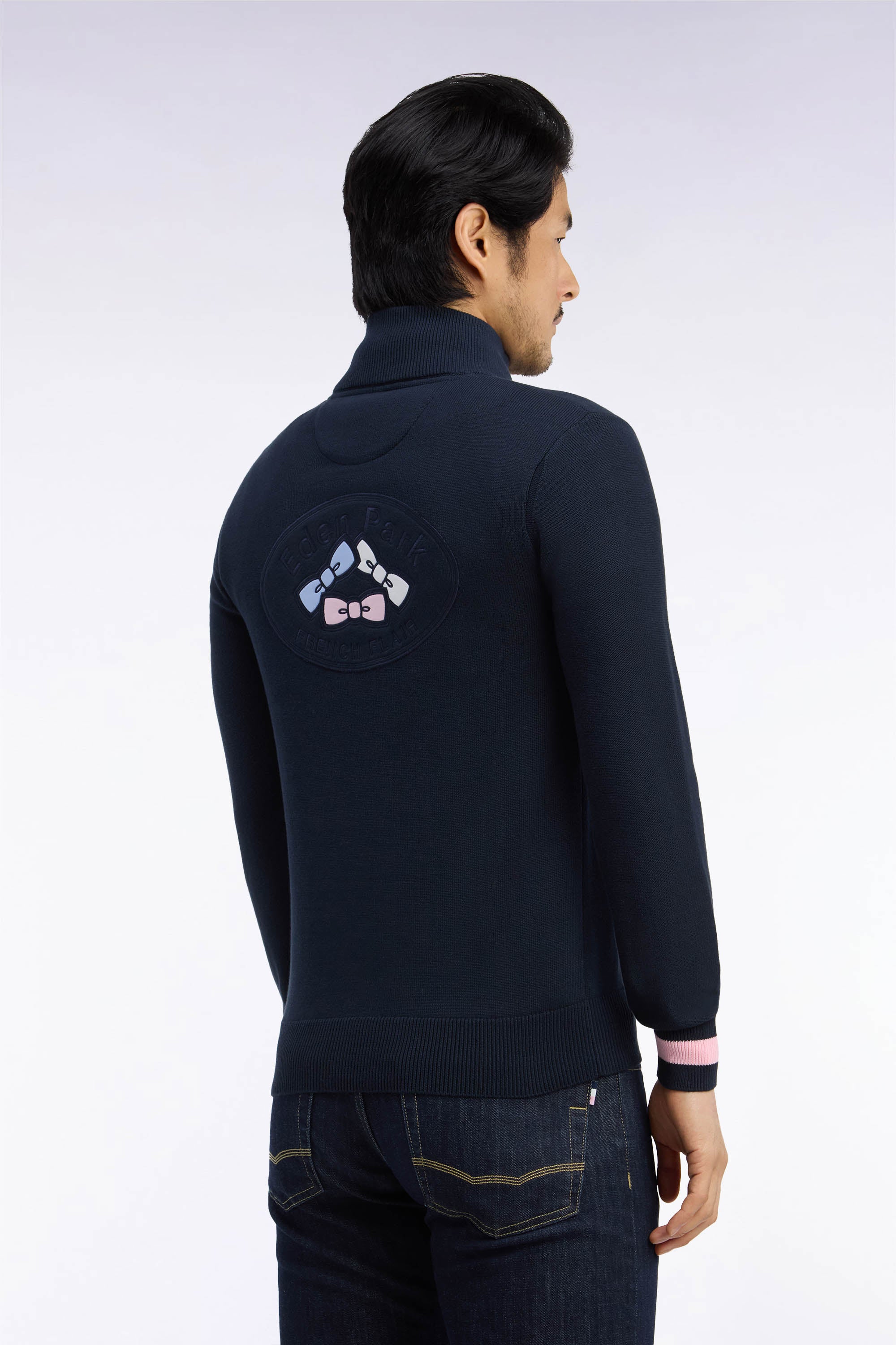 Pull col camionneur zippé en coton marine brodé coupe droite