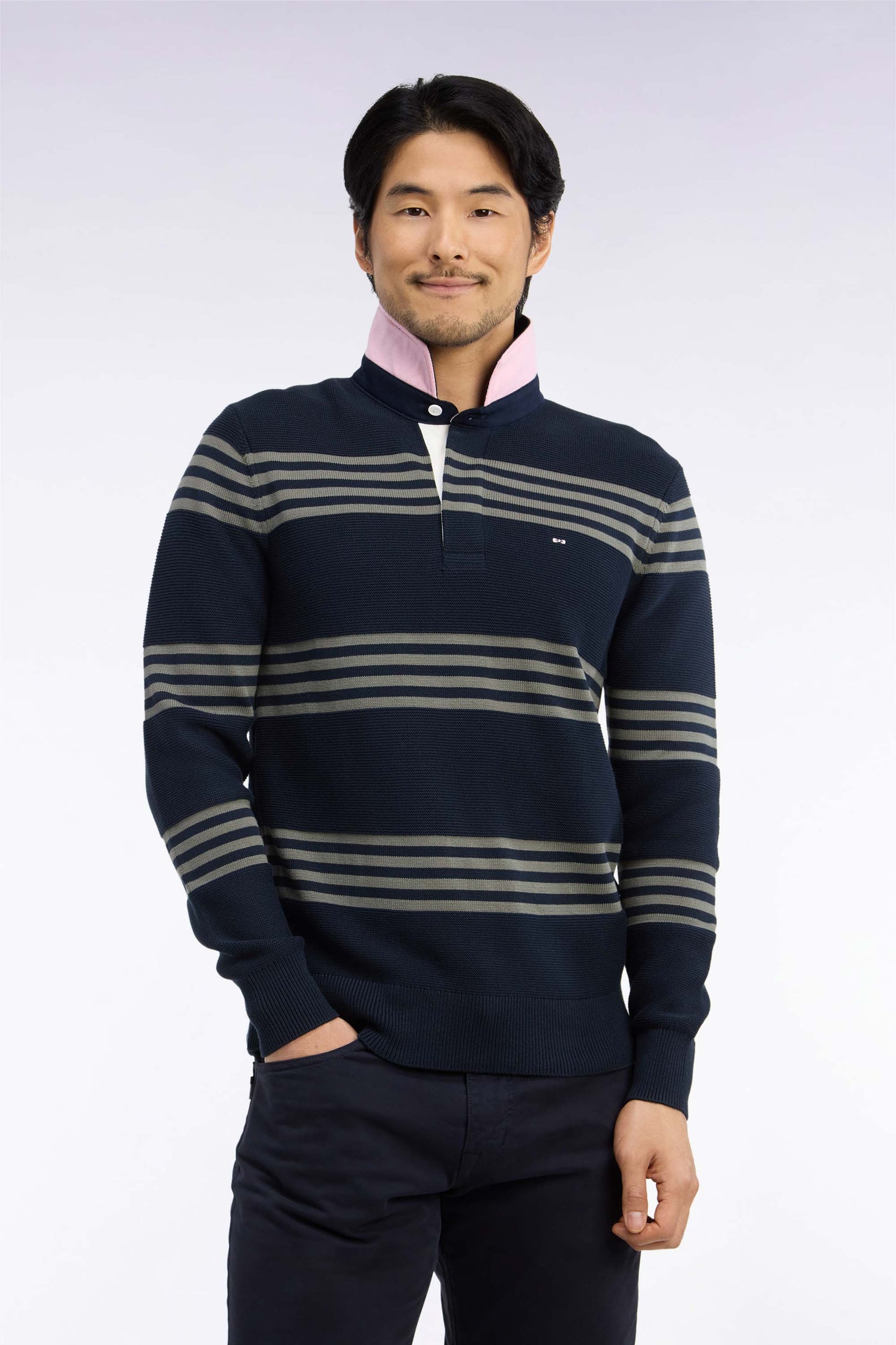 Pull à col maillot en coton vert olive et marine coupe droite