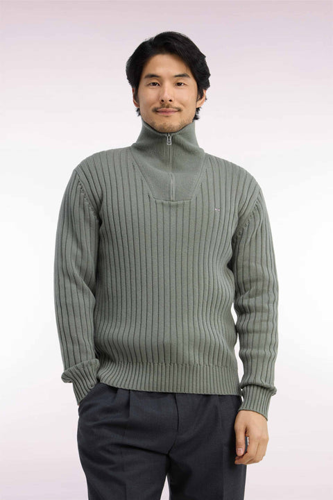 Pull col camionneur en laine et coton vert olive côtelé coupe droite - Image 3