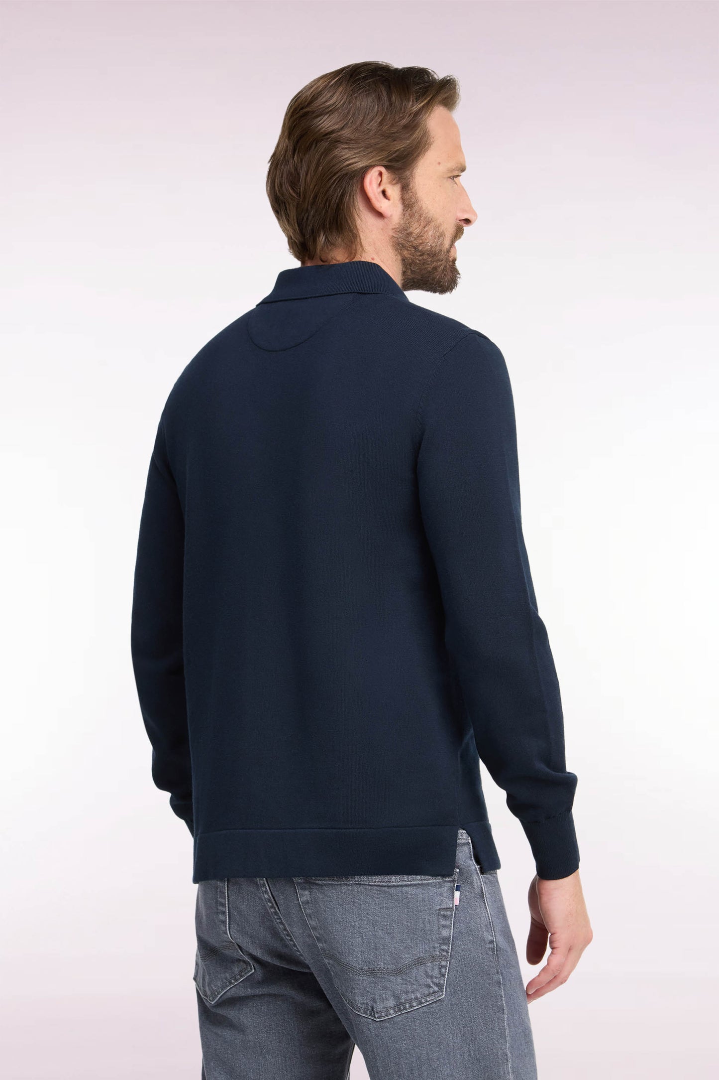 Pull à col polo zippé en coton et viscose marine coupe droite