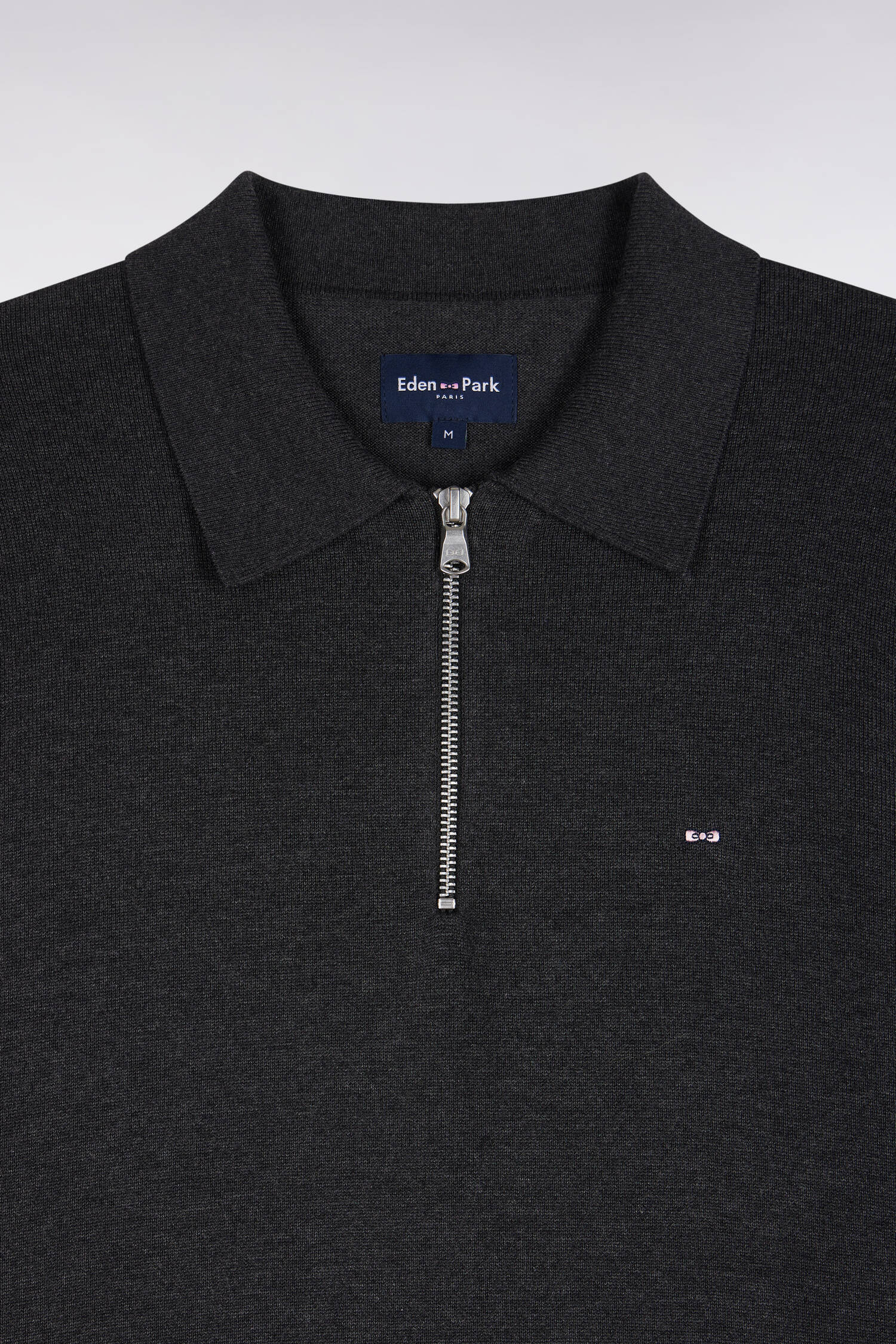 Pull à col polo zippé en coton et viscose gris foncé coupe droite