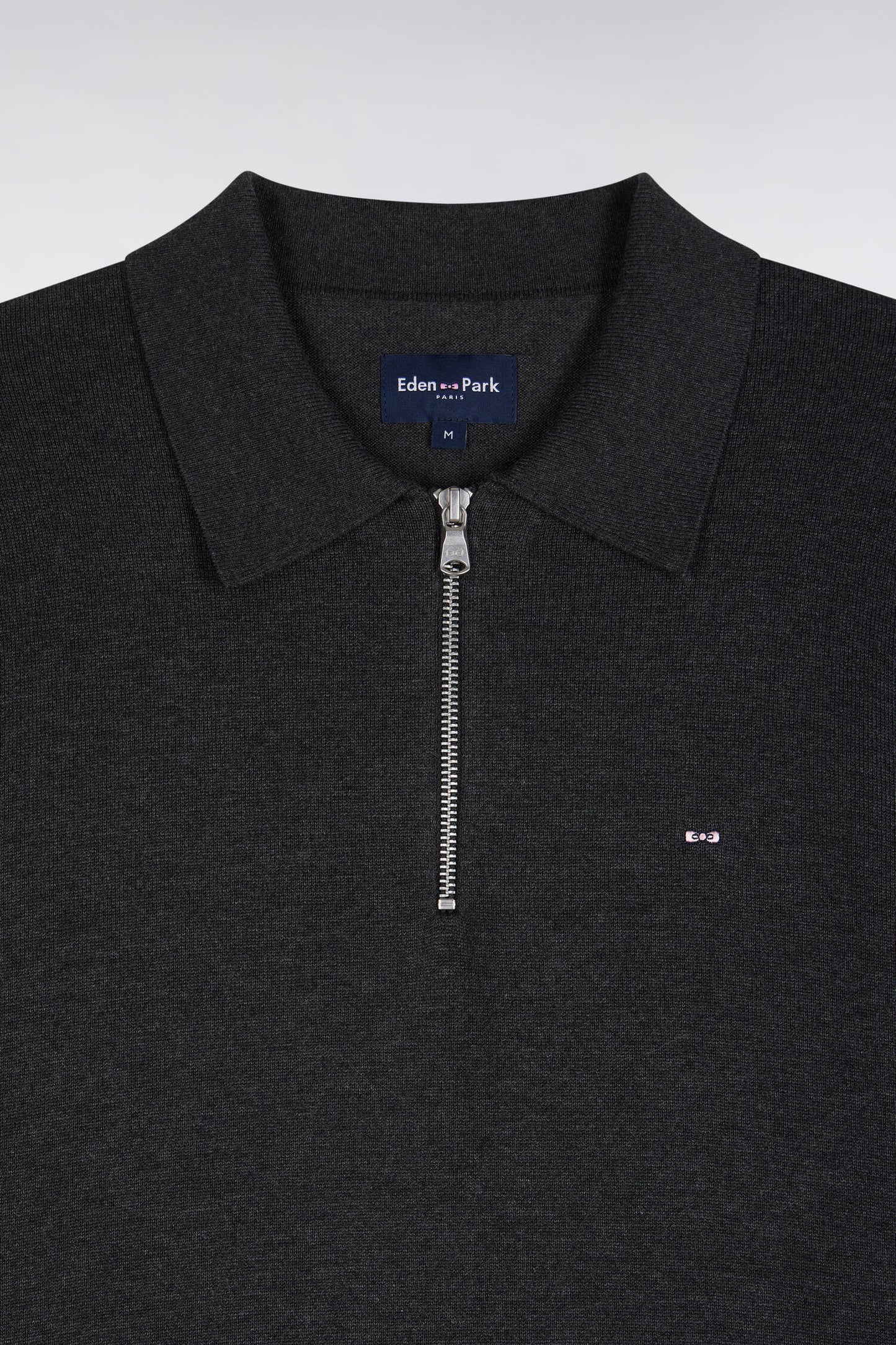 Pull à col polo zippé en coton et viscose gris foncé coupe droite