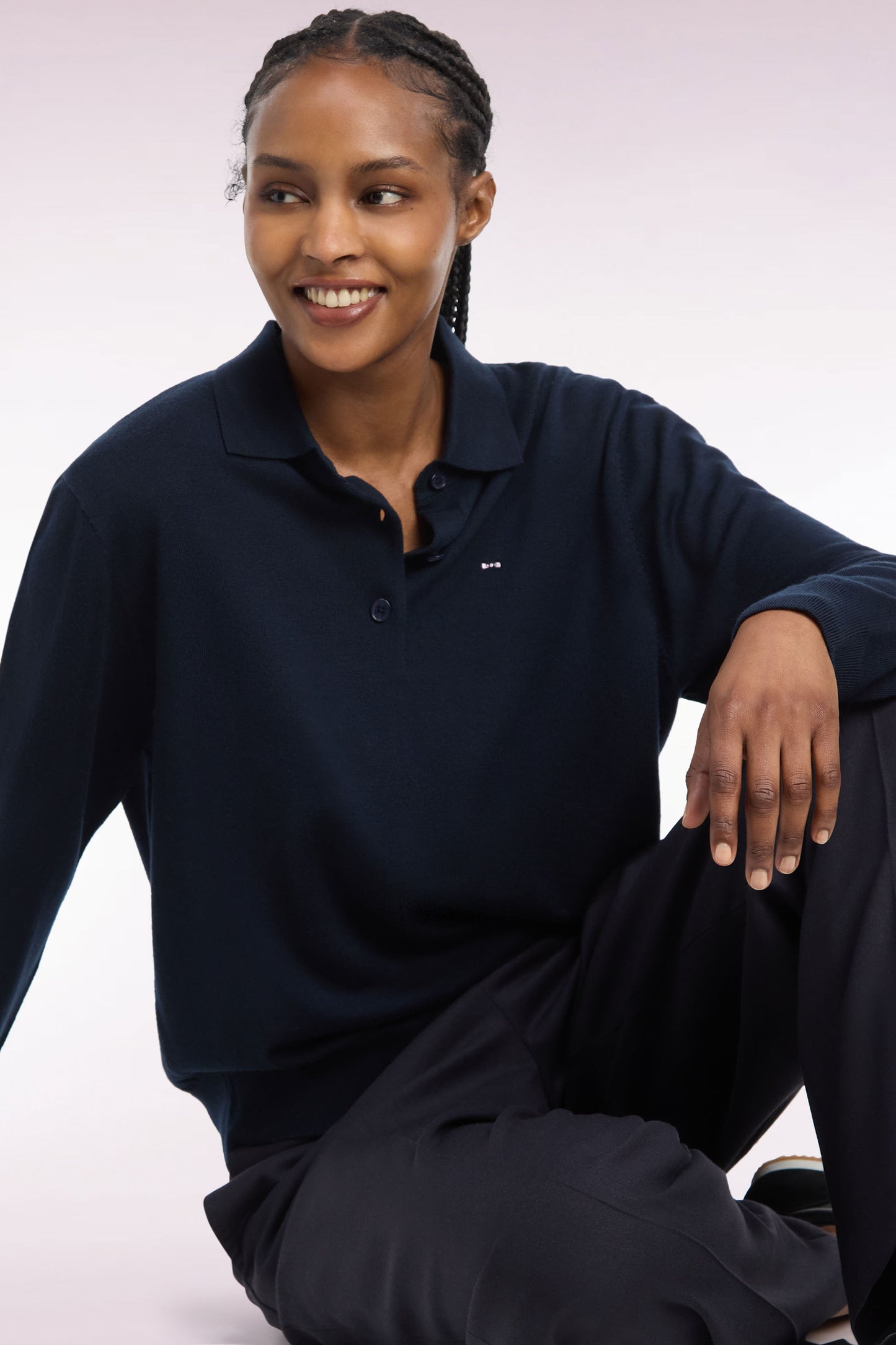 Pull col maillot en laine marine coupe décontractée