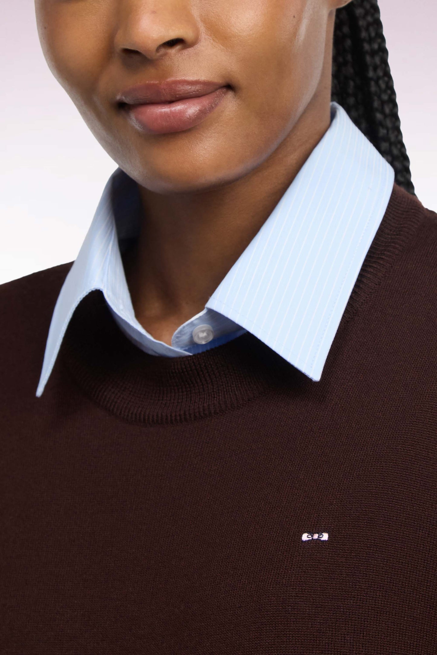 Pull col rond en laine marron coupe droite