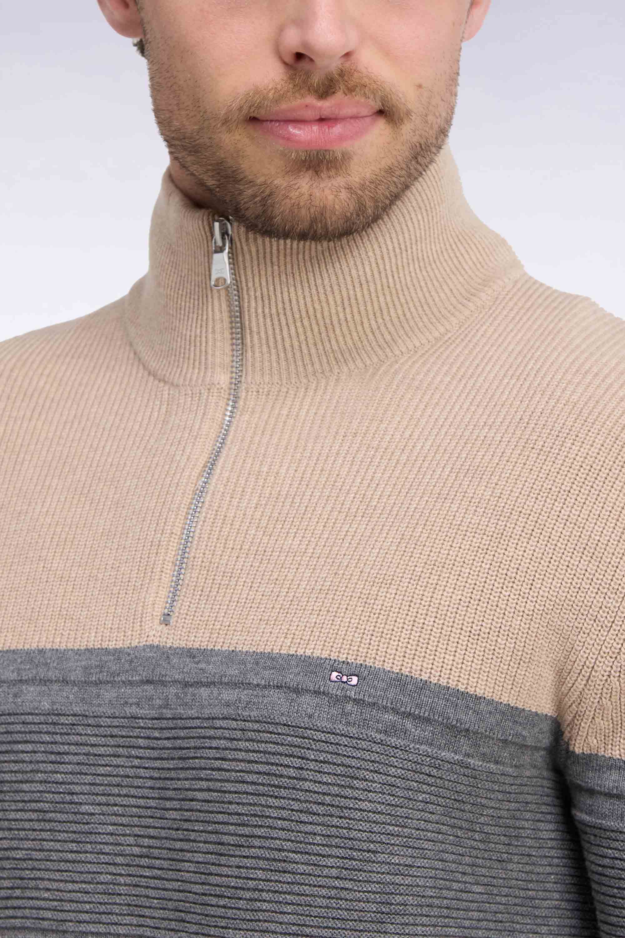 Pullover mit Troyerkragen aus Wolle und coton zweifarbig Beige und Grau