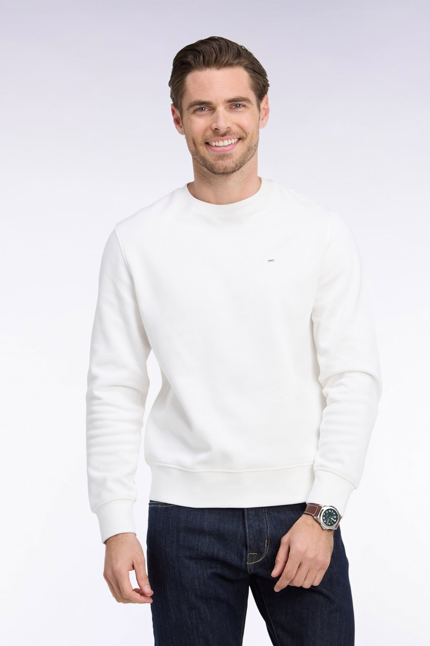 Sweatshirt à col rond en molleton coton écru coupe droite
