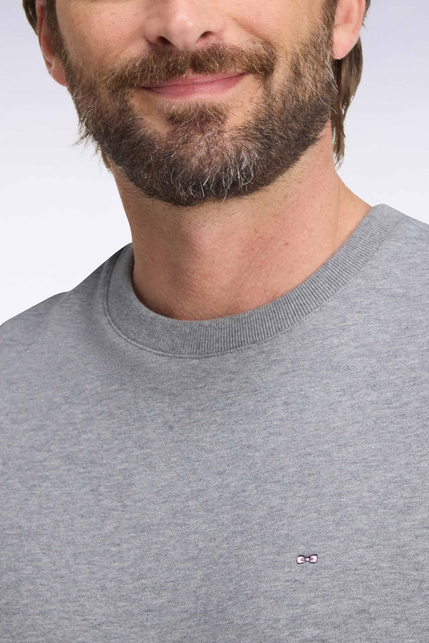 Sweatshirt col rond en molleton coton gris coupe droite