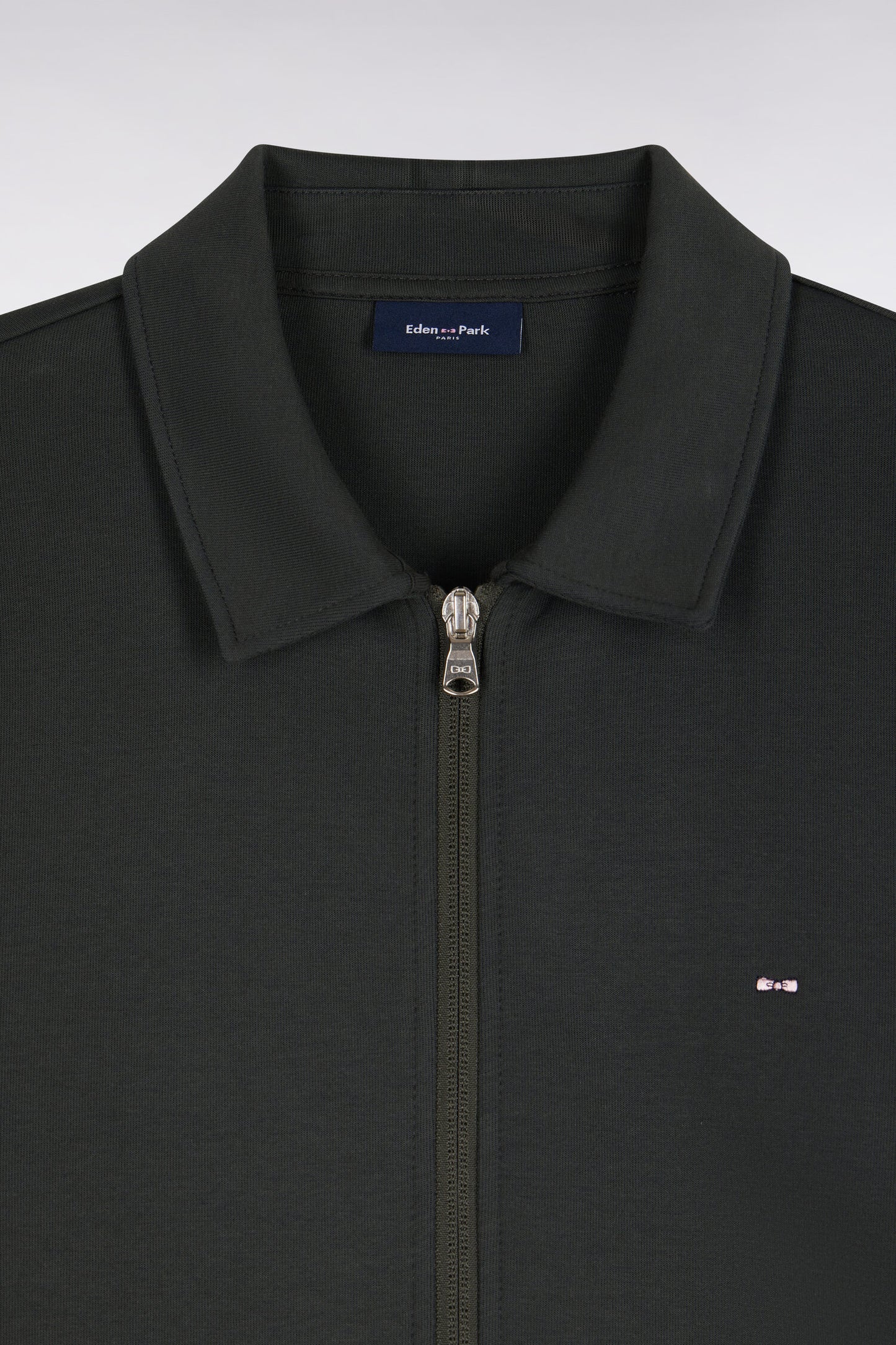 Sweatshirt zippé à col polo en coton kaki coupe droite
