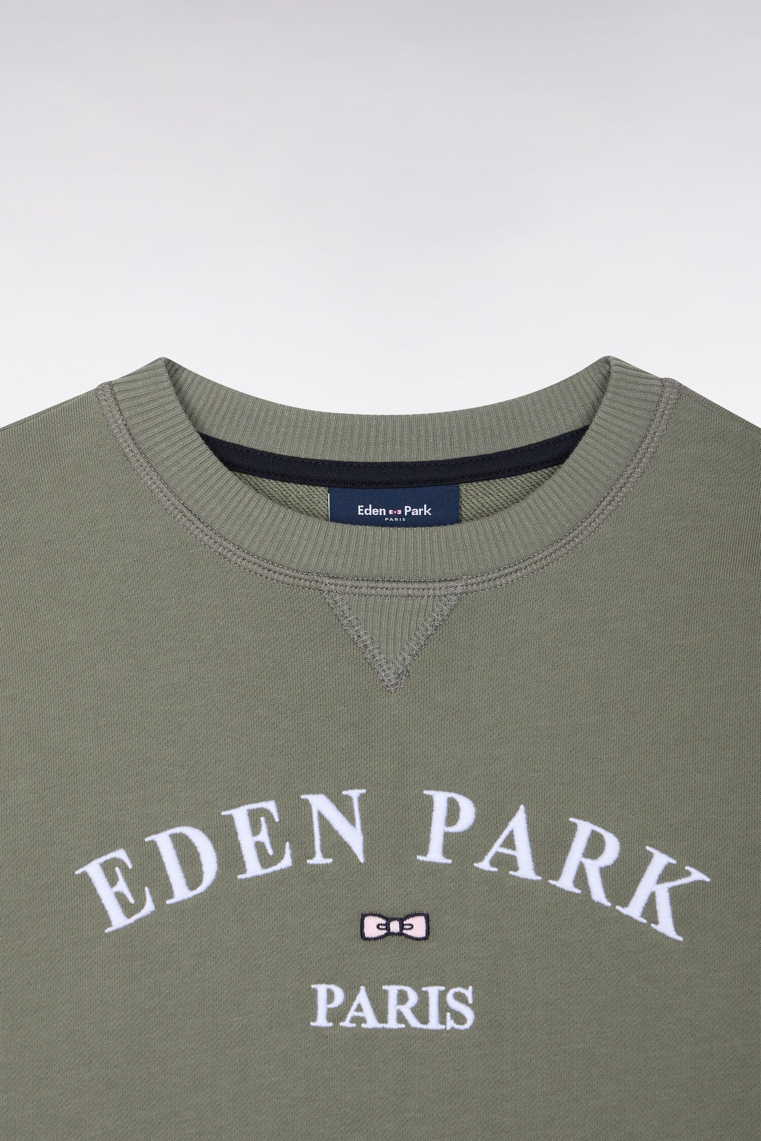Sweatshirt en coton éponge kaki broderie Eden Park coupe droite