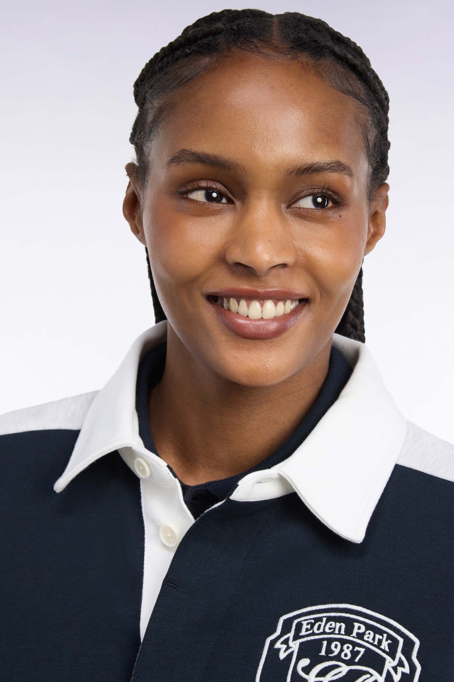 Sweatshirt unisexe à col maillot en interlock marine et découpes contrastées coupe loose