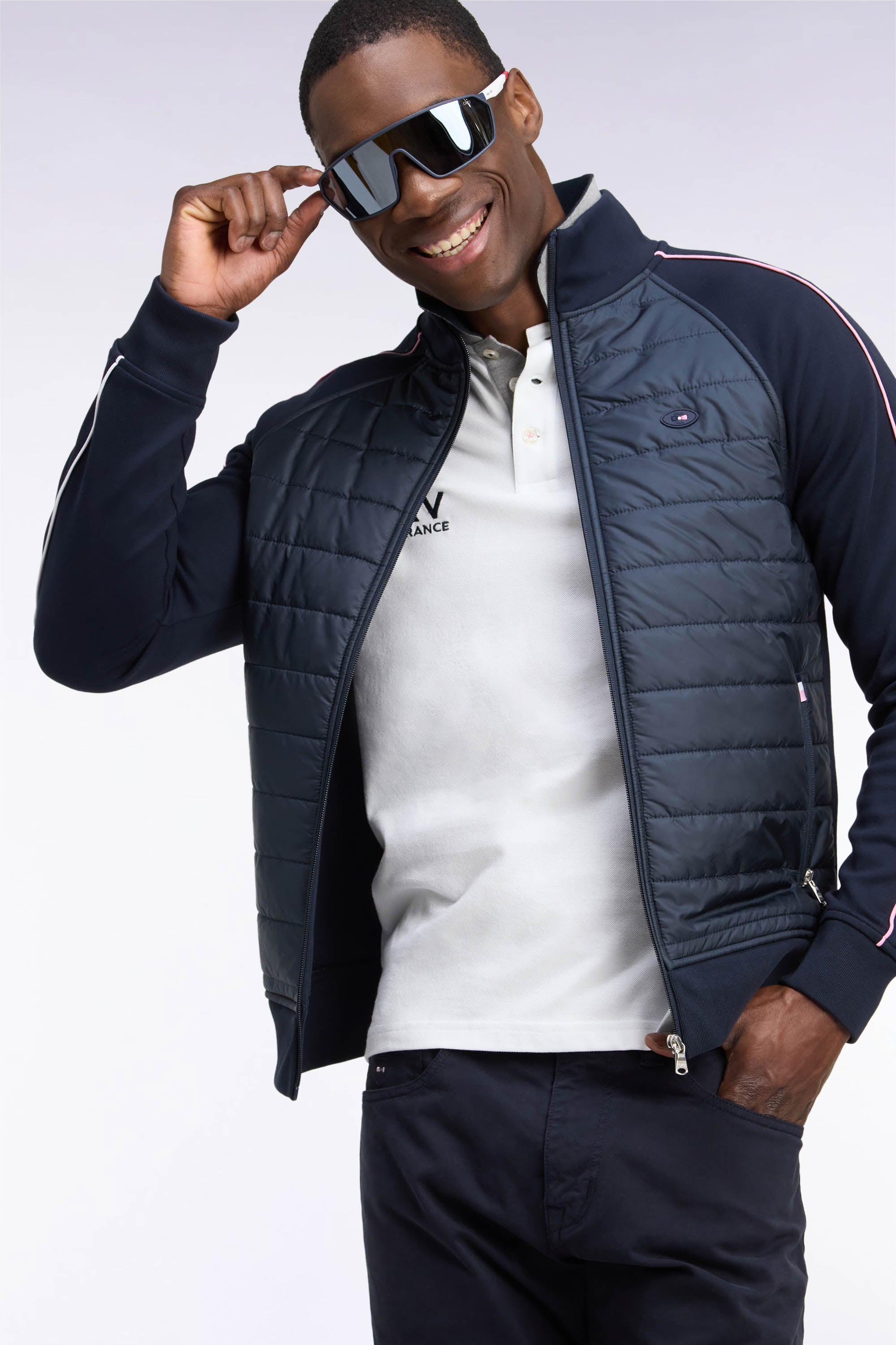Sweatshirt mit Reißverschluss XV de France mit Kapuze aus Sweatstoff mit parmenture matelassée Marineblau Regular-Passform