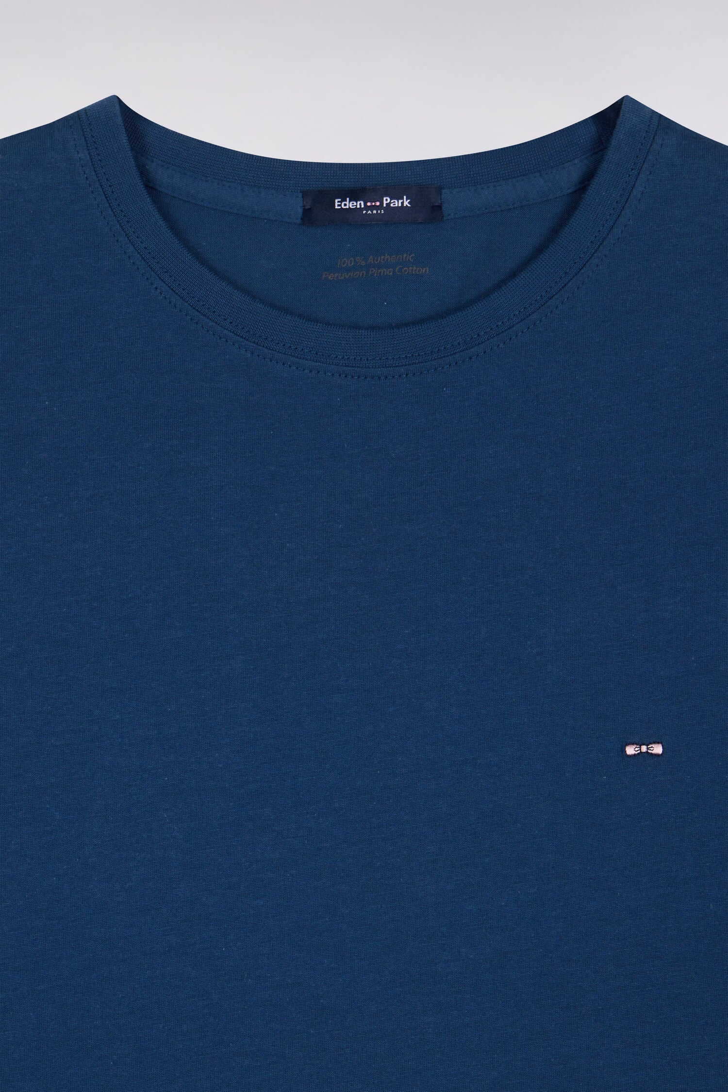 T-shirt manches courtes col rond en coton marine coupe droite