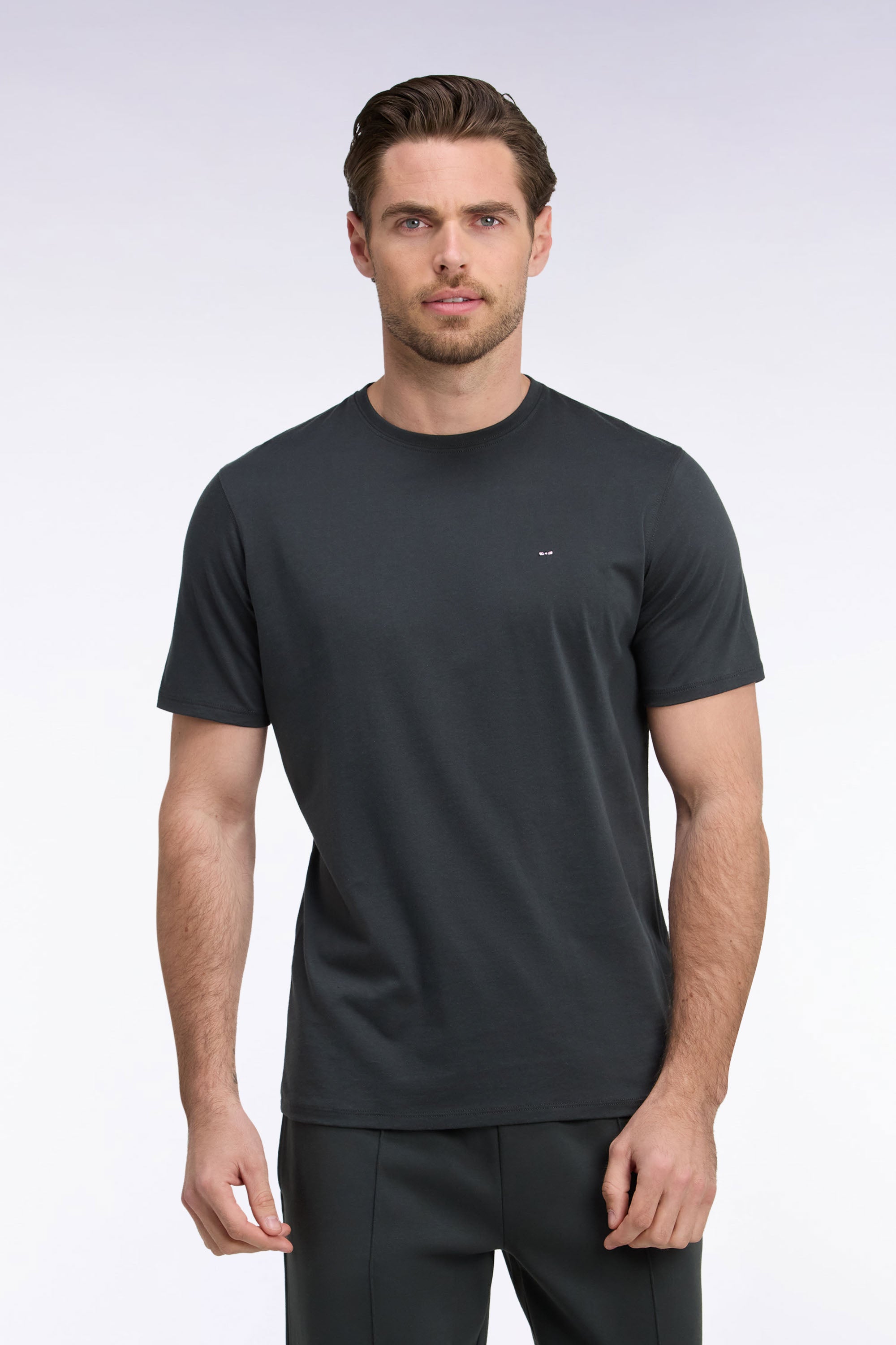 T-shirt manches courtes col rond en coton kaki coupe droite