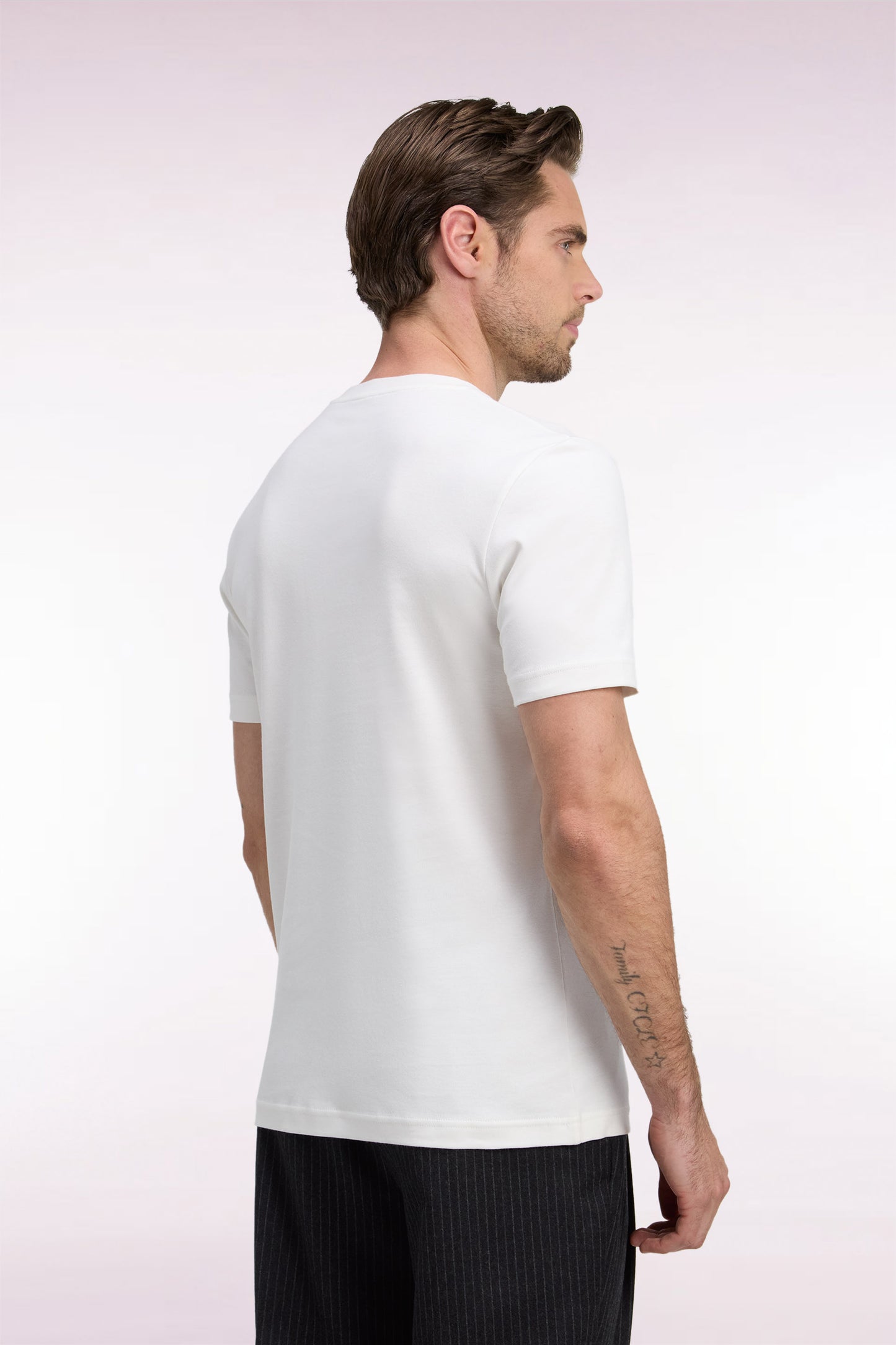 T-shirt manches courtes en coton écru coupe droite