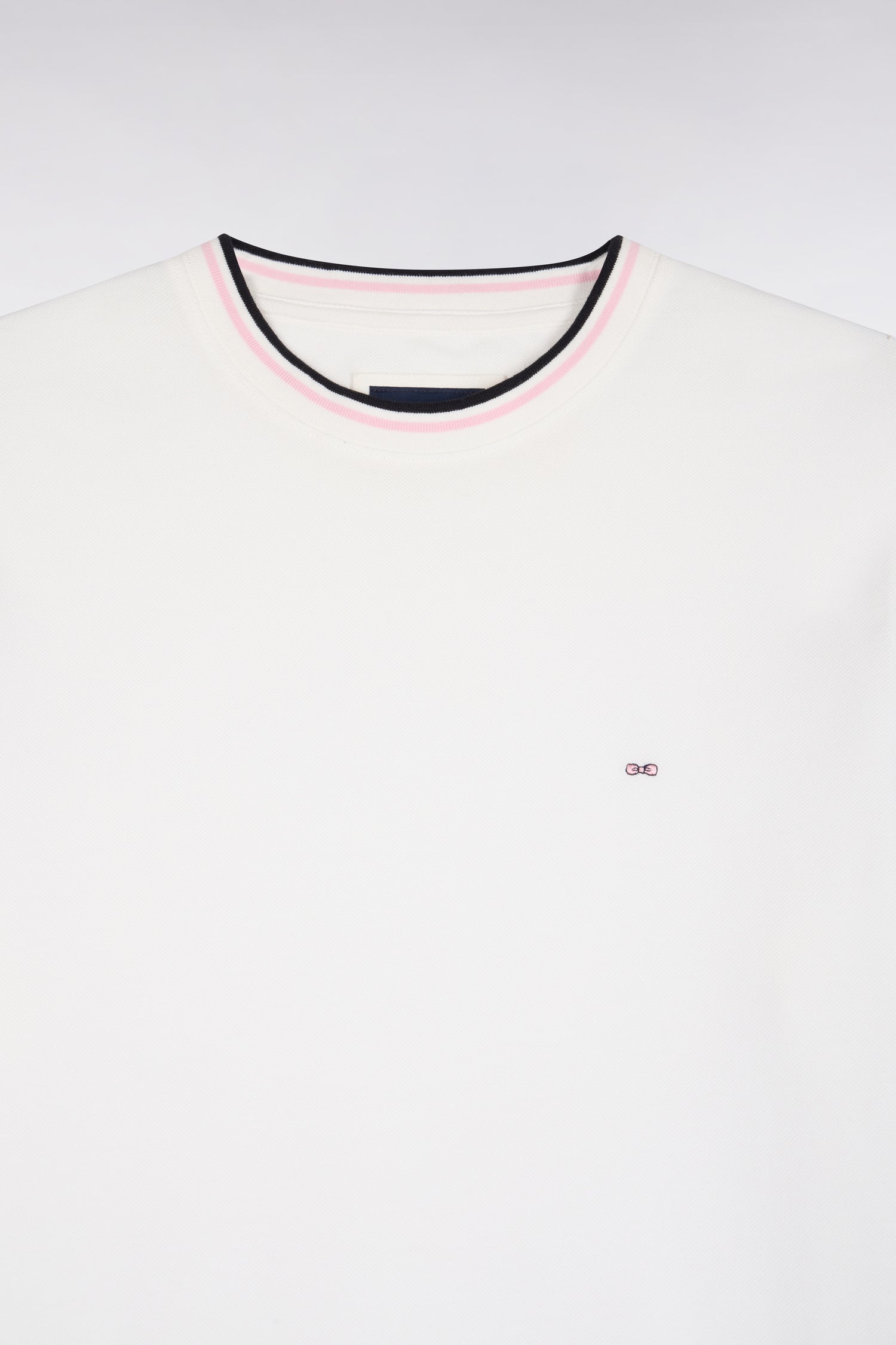 T-shirt manches courtes en coton écru à bords-côtes rayés coupe droite