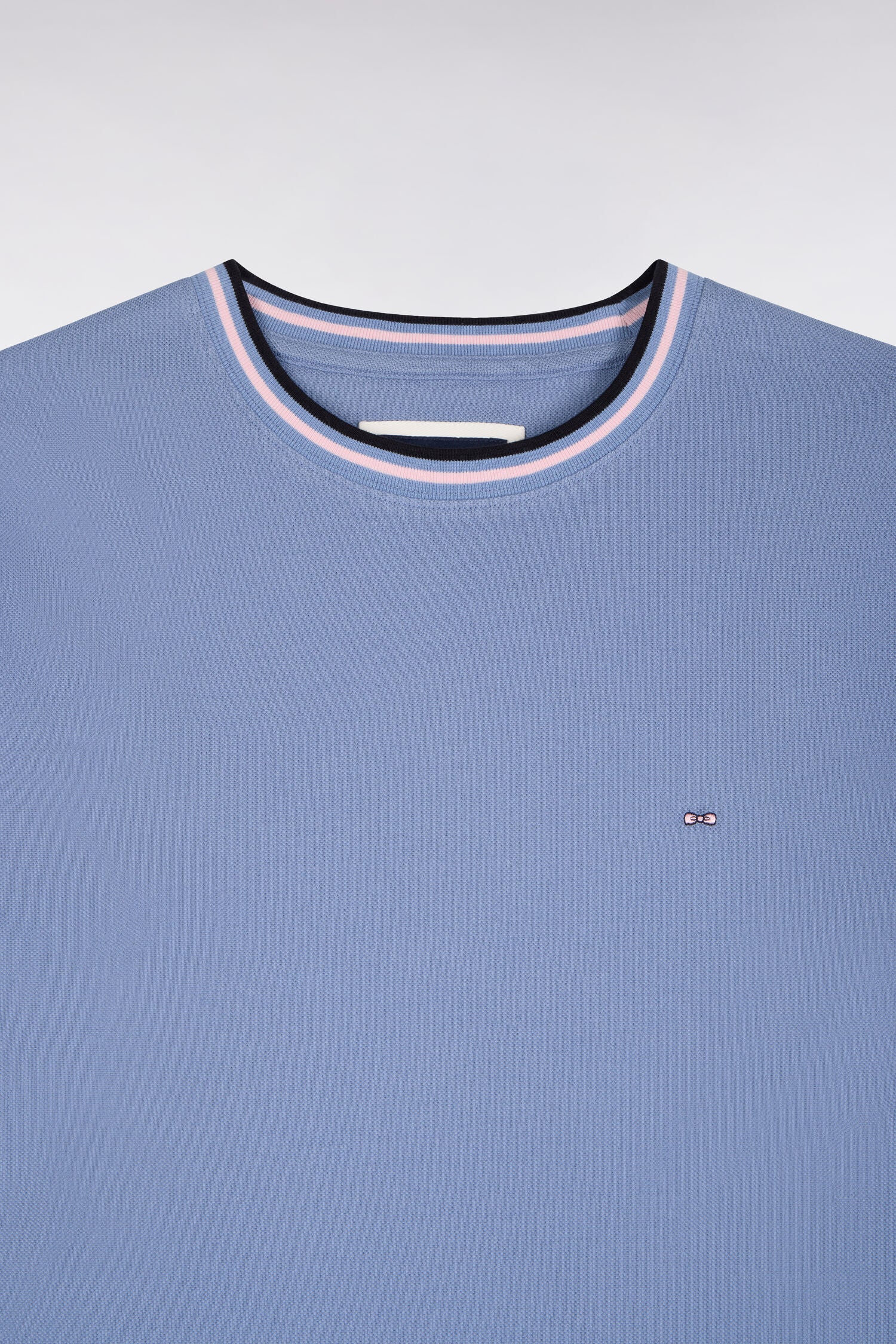 T-shirt manches courtes en coton bleu à bords-côtes rayés coupe droite
