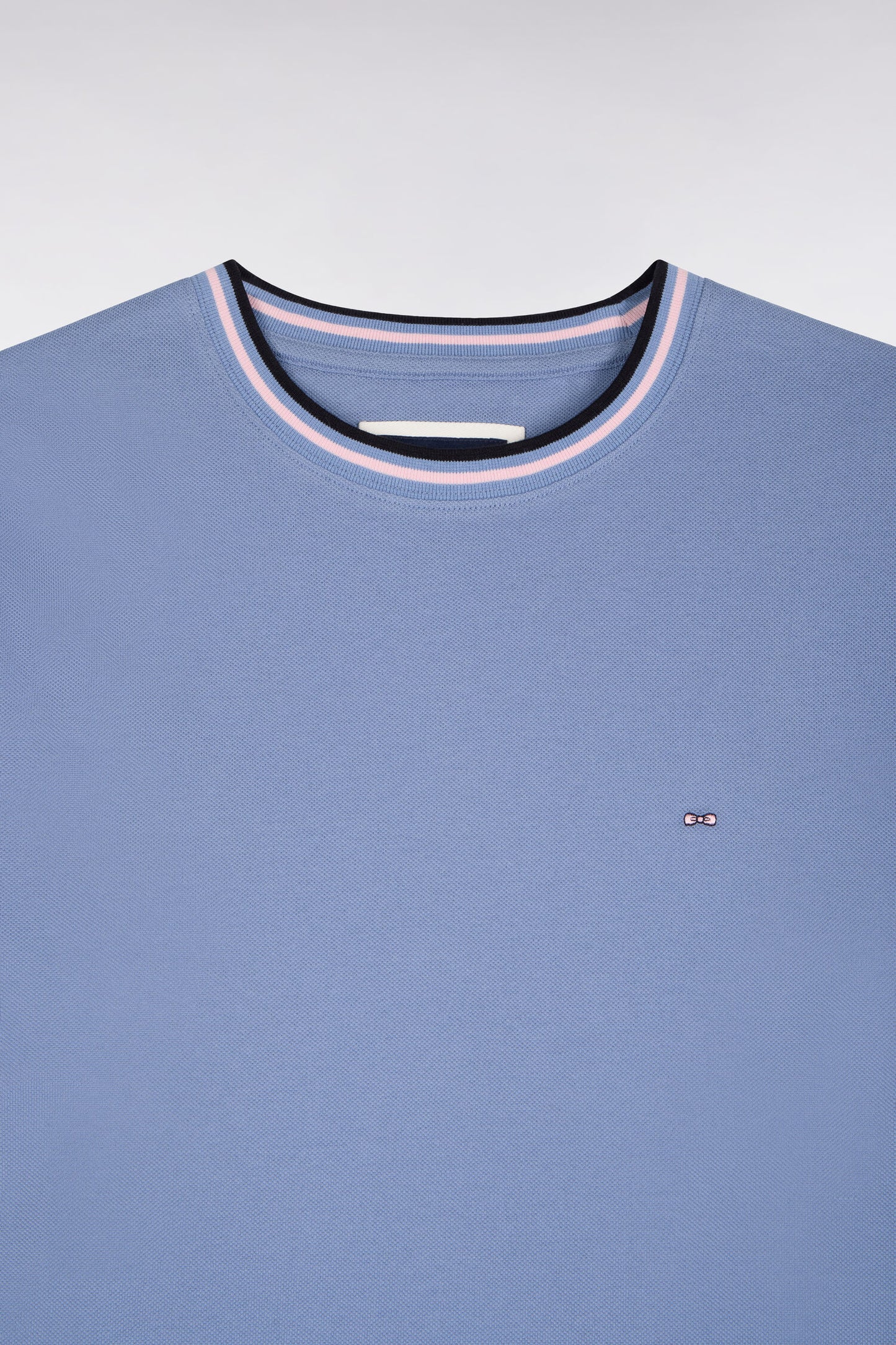 T-shirt manches courtes en coton bleu à bords-côtes rayés coupe droite