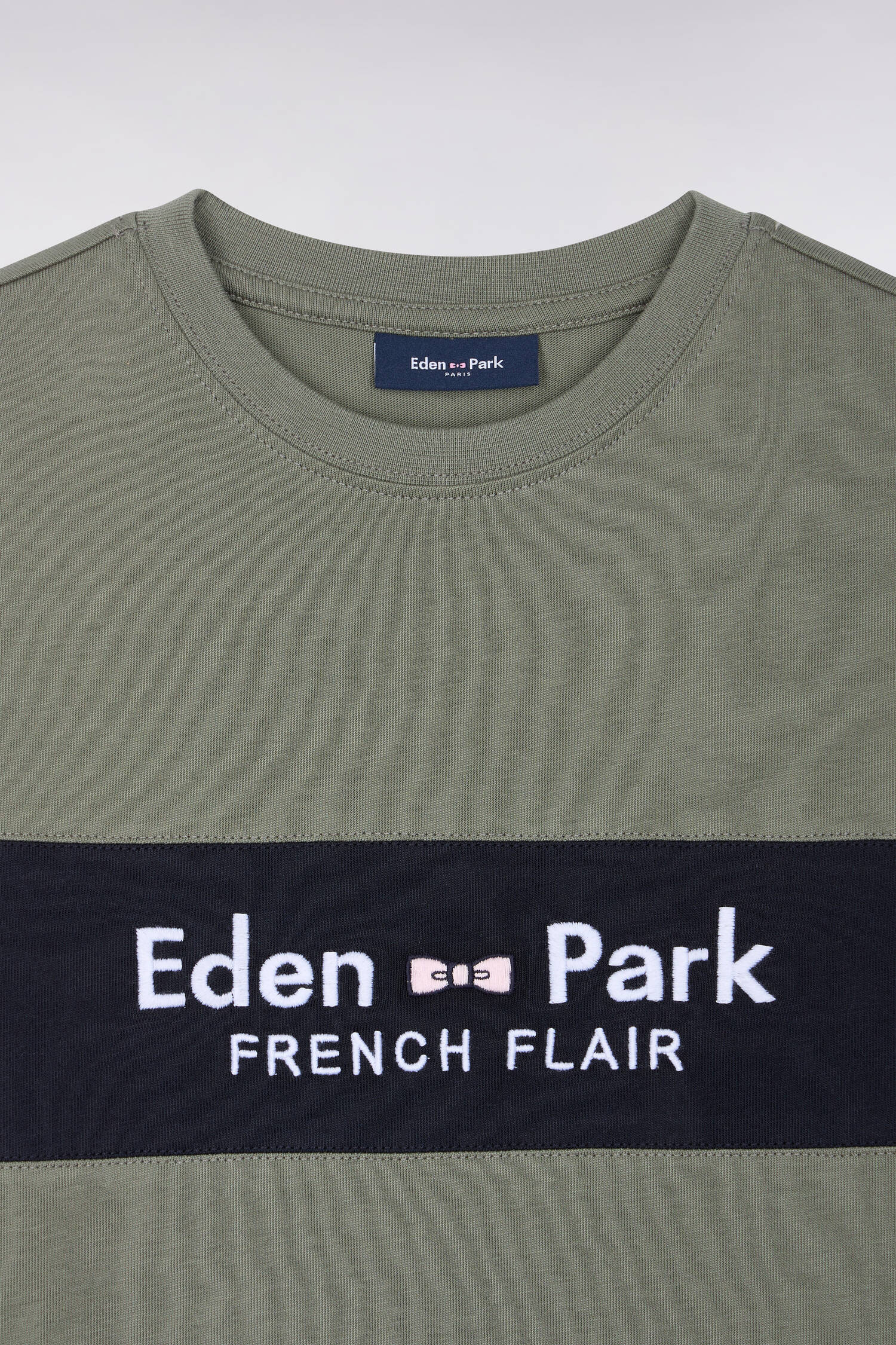 T-shirt manches courtes en coton kaki coupe droite
