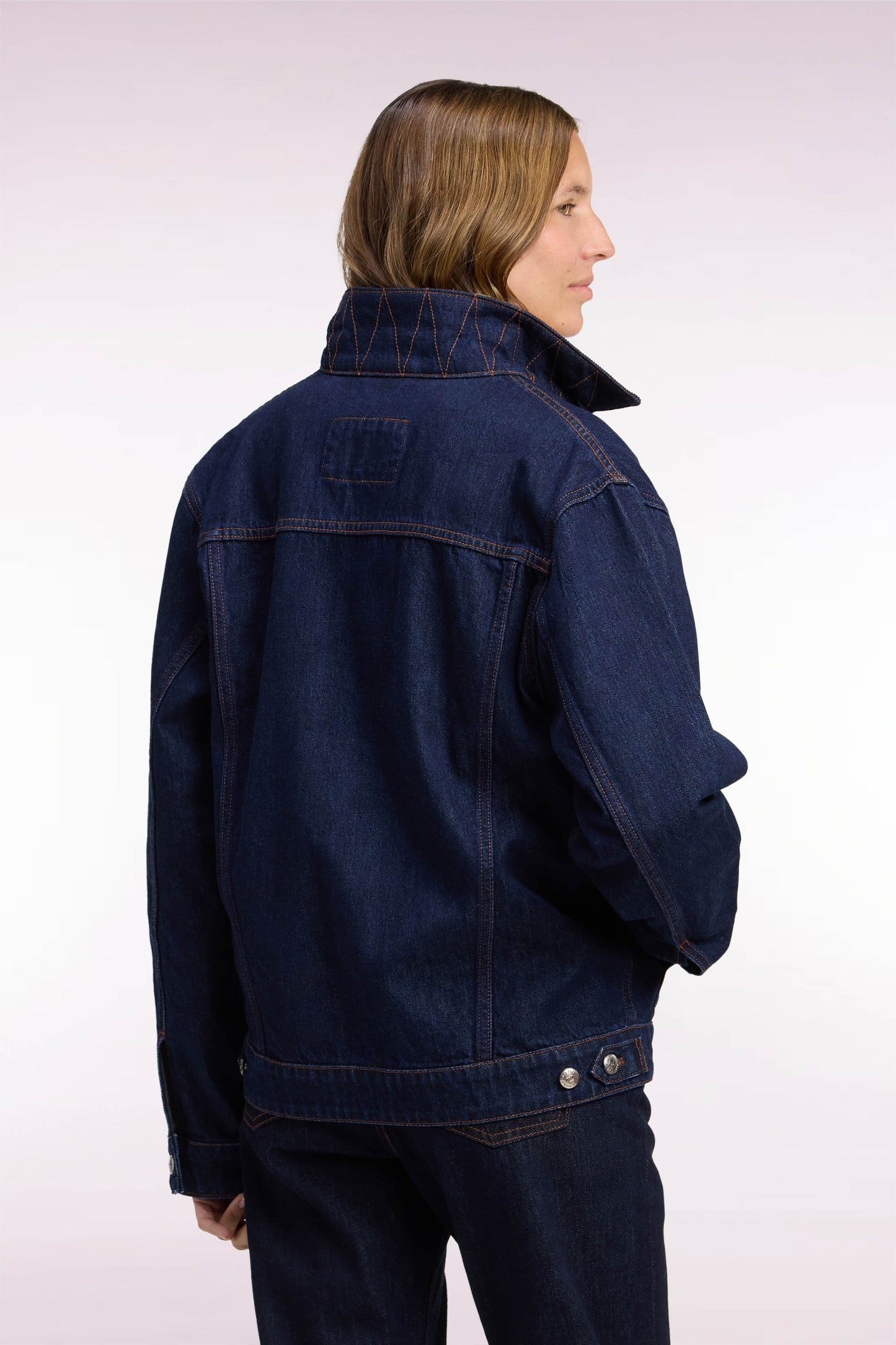 Blouson en denim brut à col velours coupe oversized
