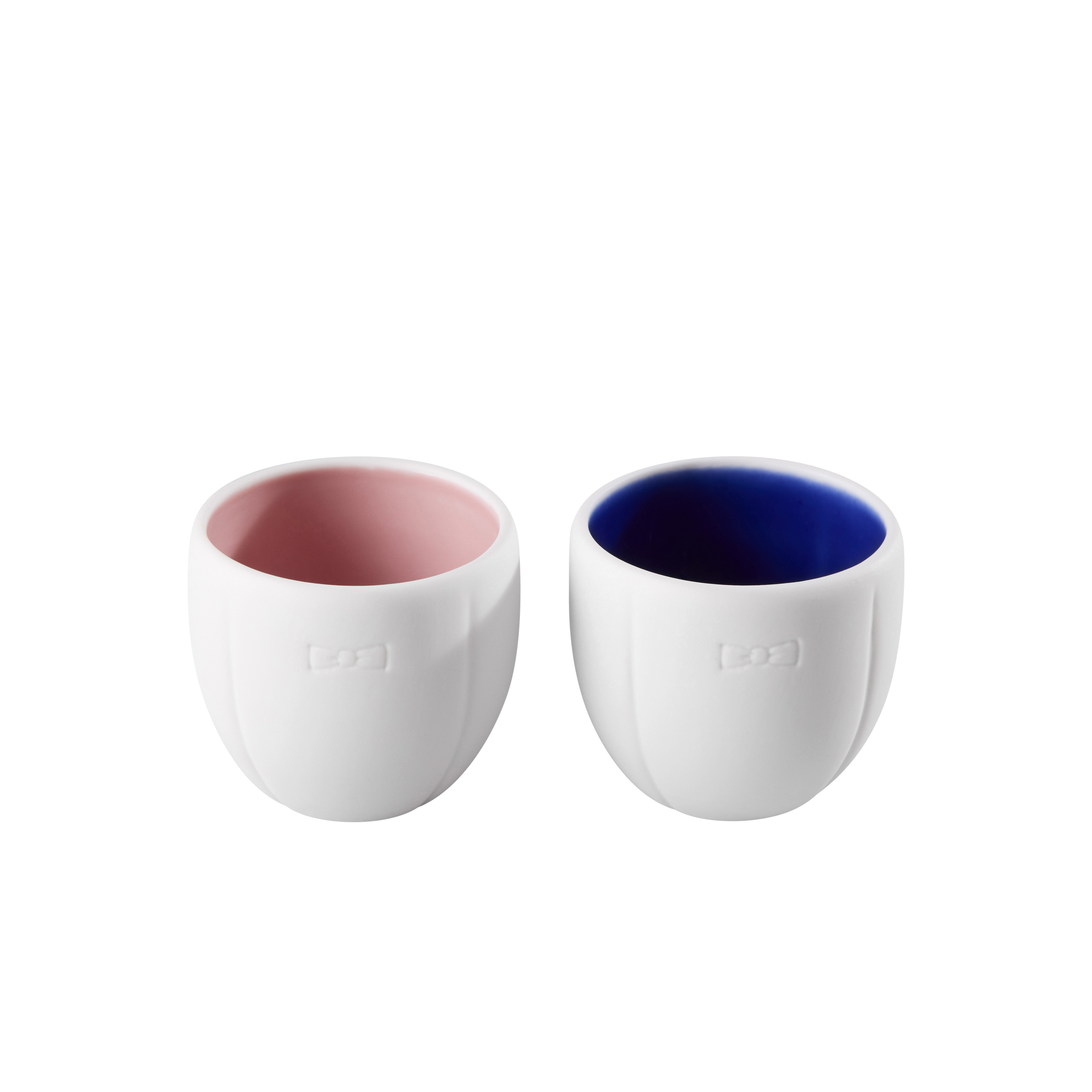 Deux tasses à café en porcelaine