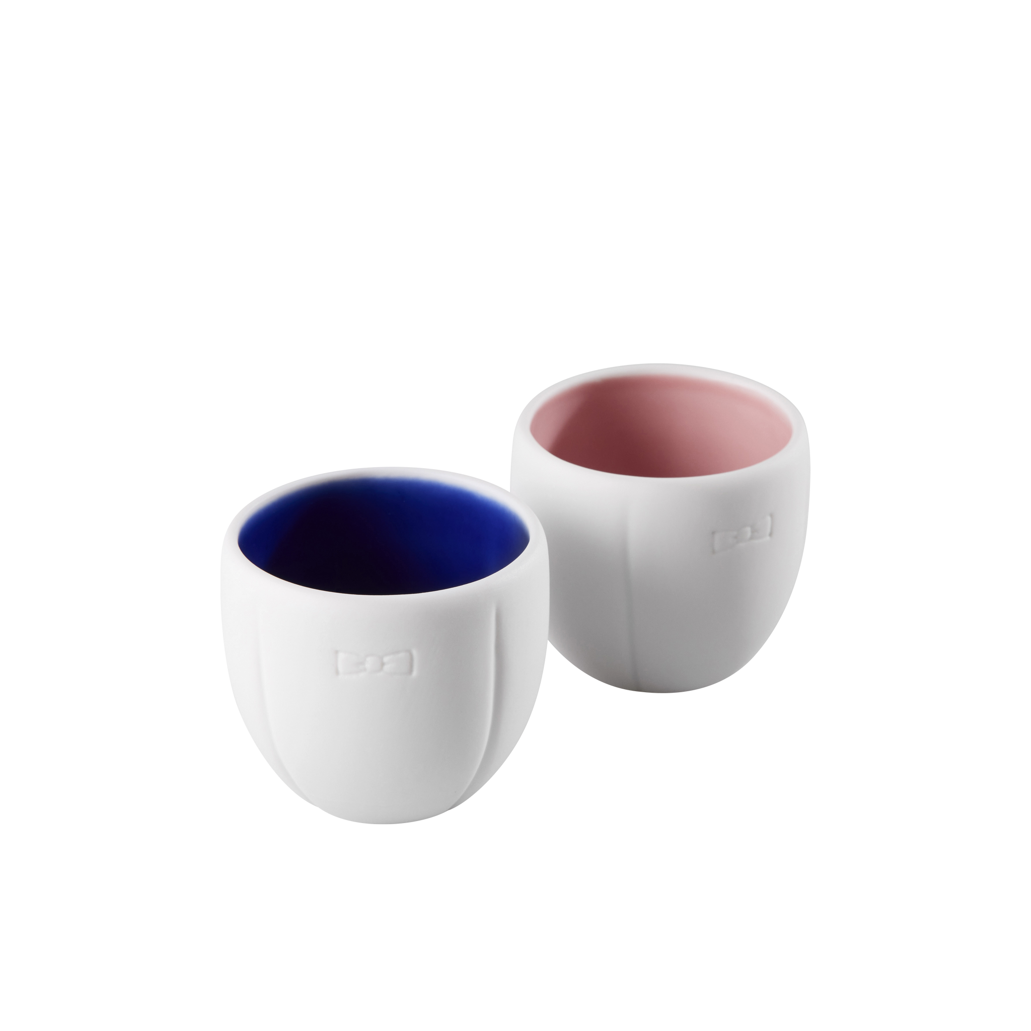 Deux tasses à café en porcelaine