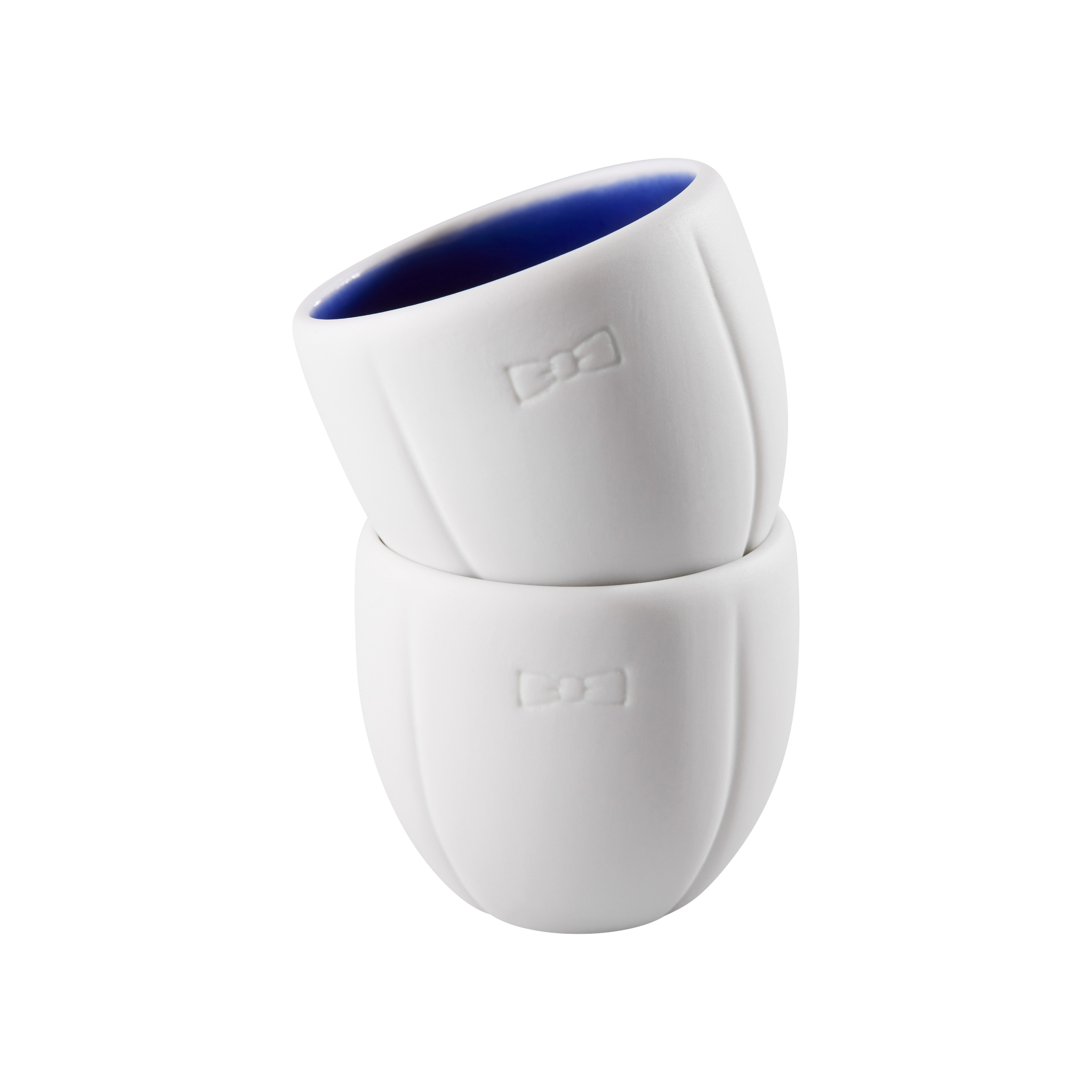 Deux tasses à café en porcelaine