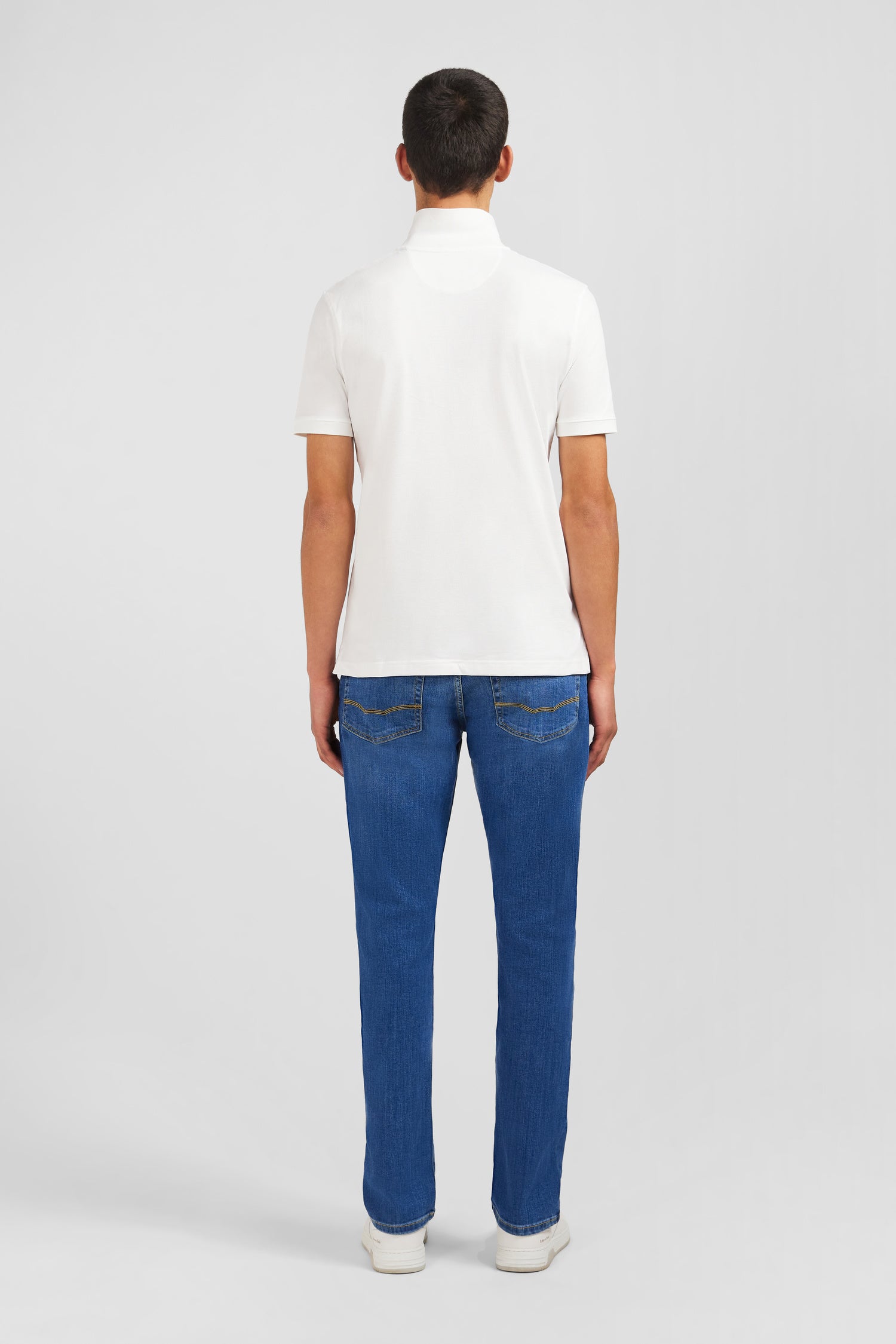 Poloshirt Weiß aus Baumwolle pima mit Details kontrastierend