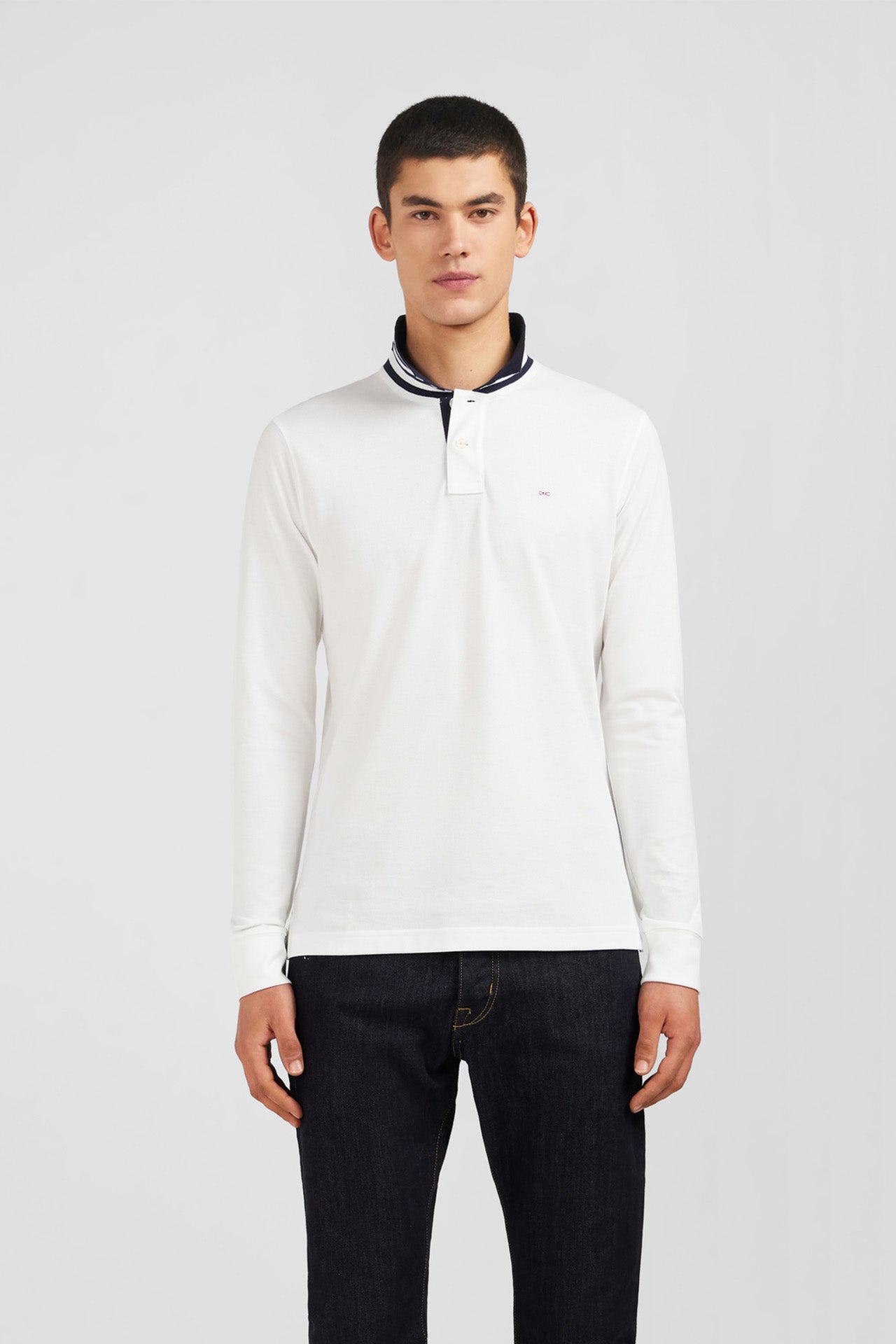 Polo manches longues blanc en coton avec col contrasté
