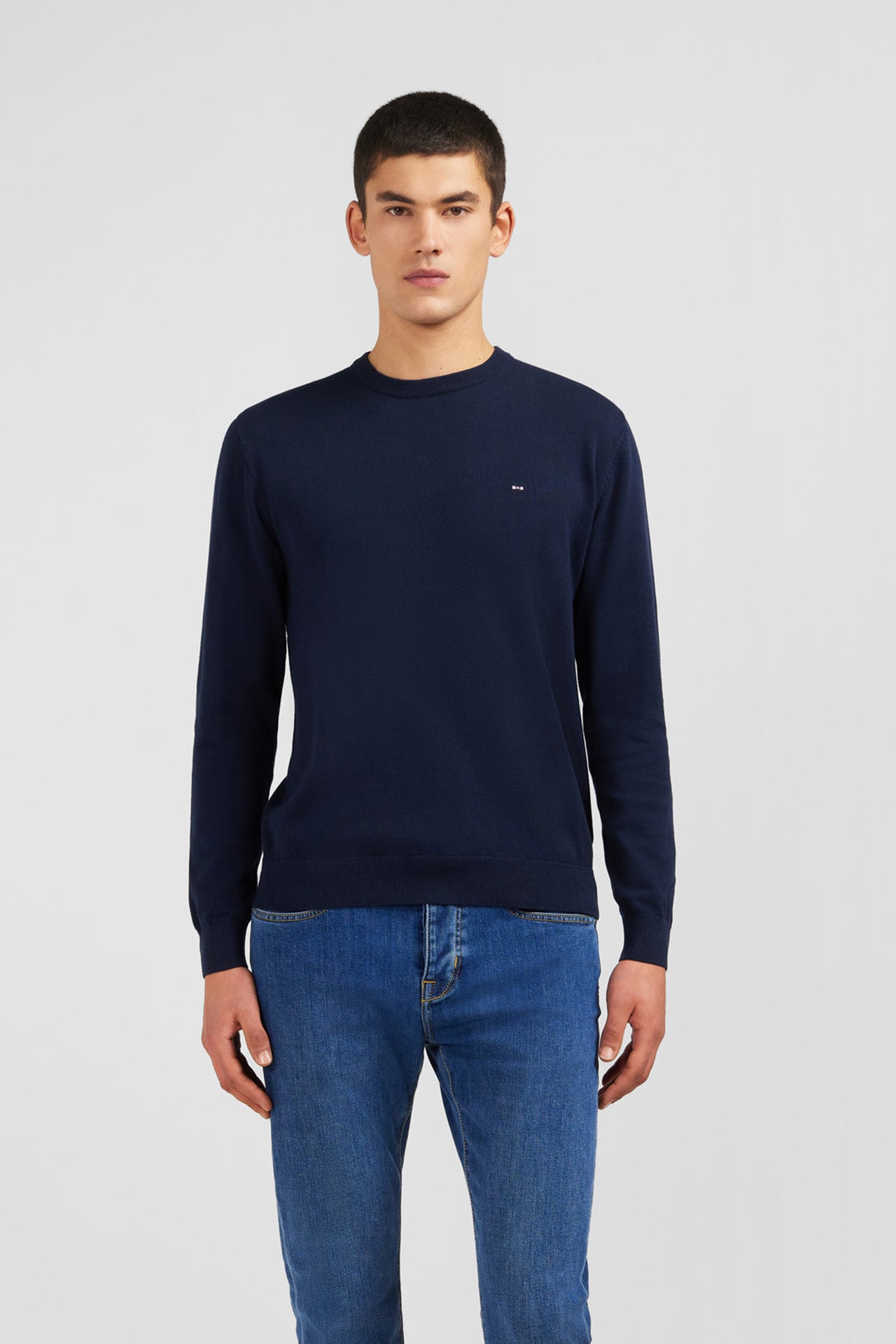 Pull bleu marine à col rond en coton