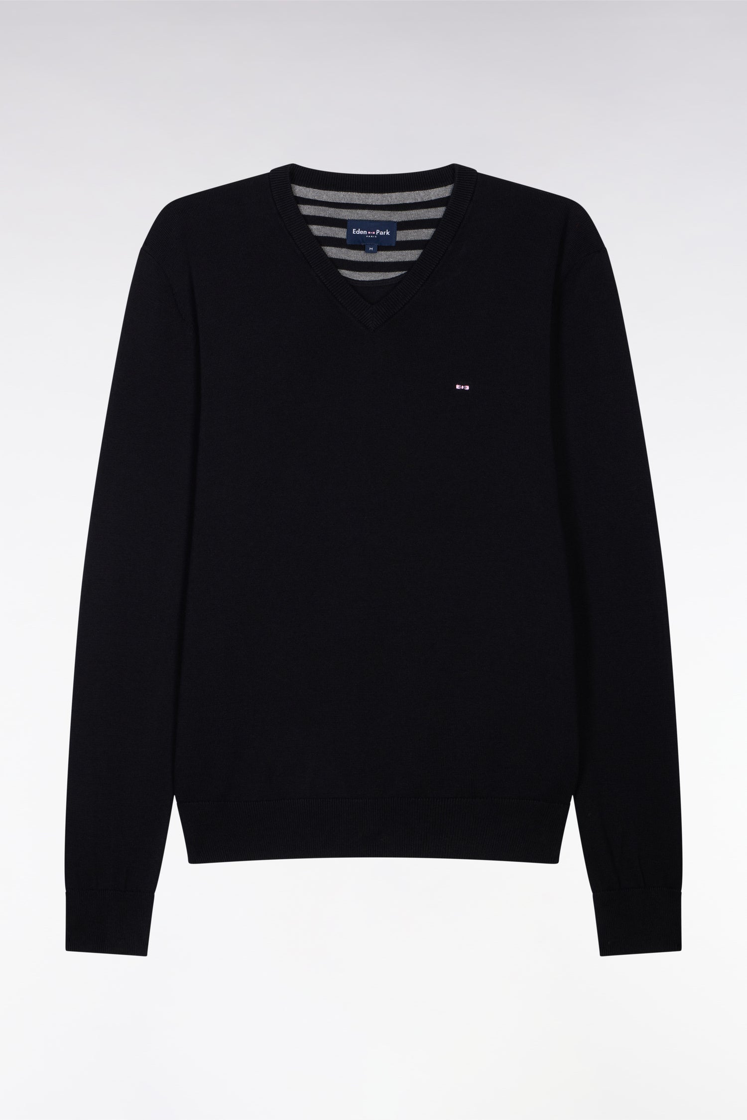 Pull noir à col V en coton