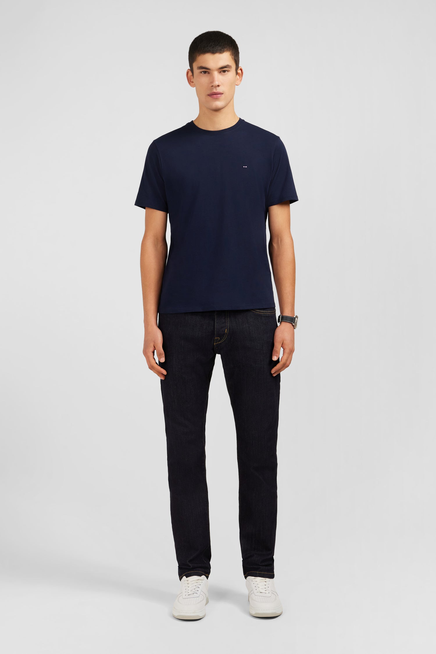 T-shirt bleu marine col rond à manches courtes – Eden Park