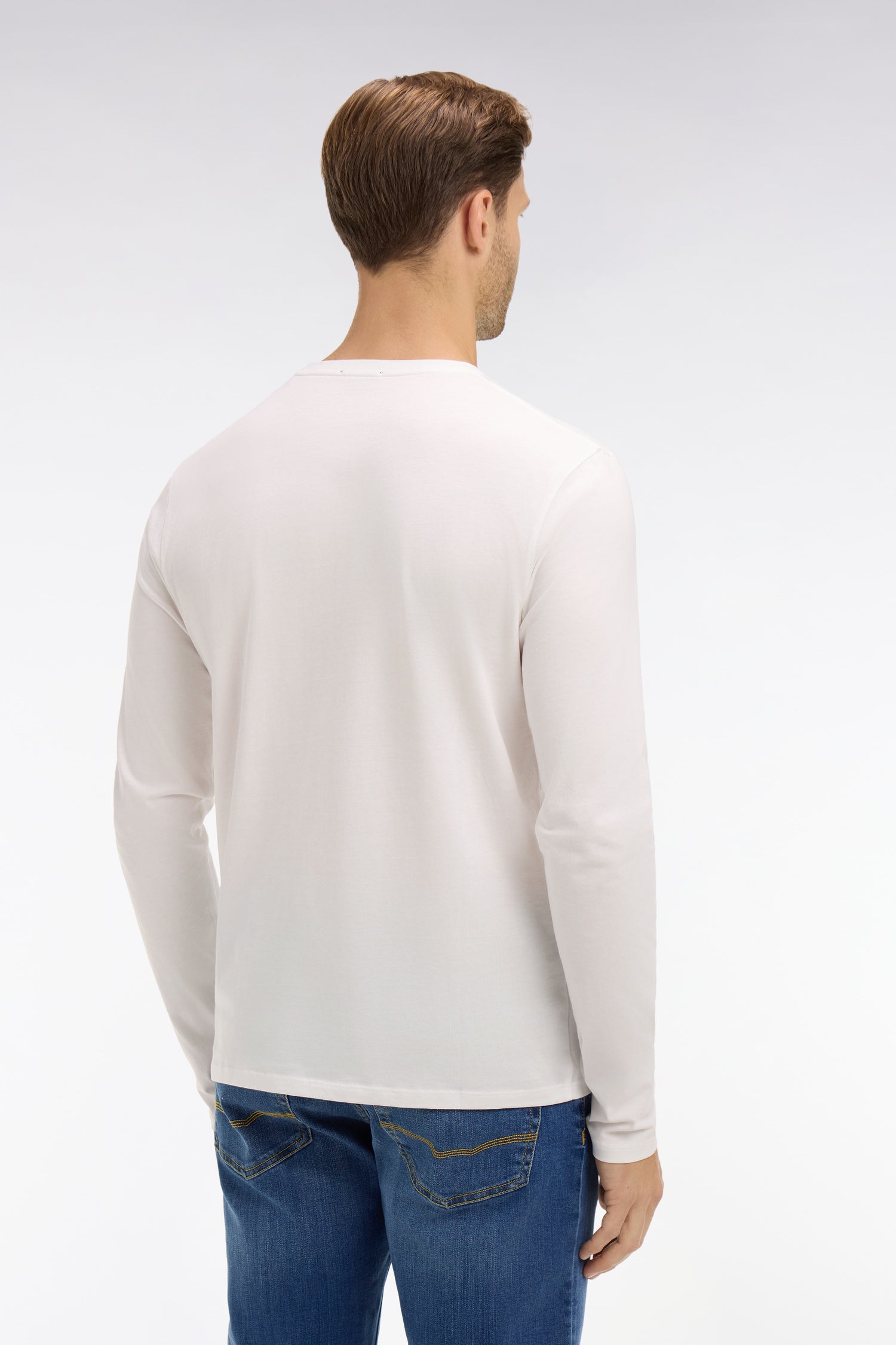 T-shirt blanc col rond à manches longues