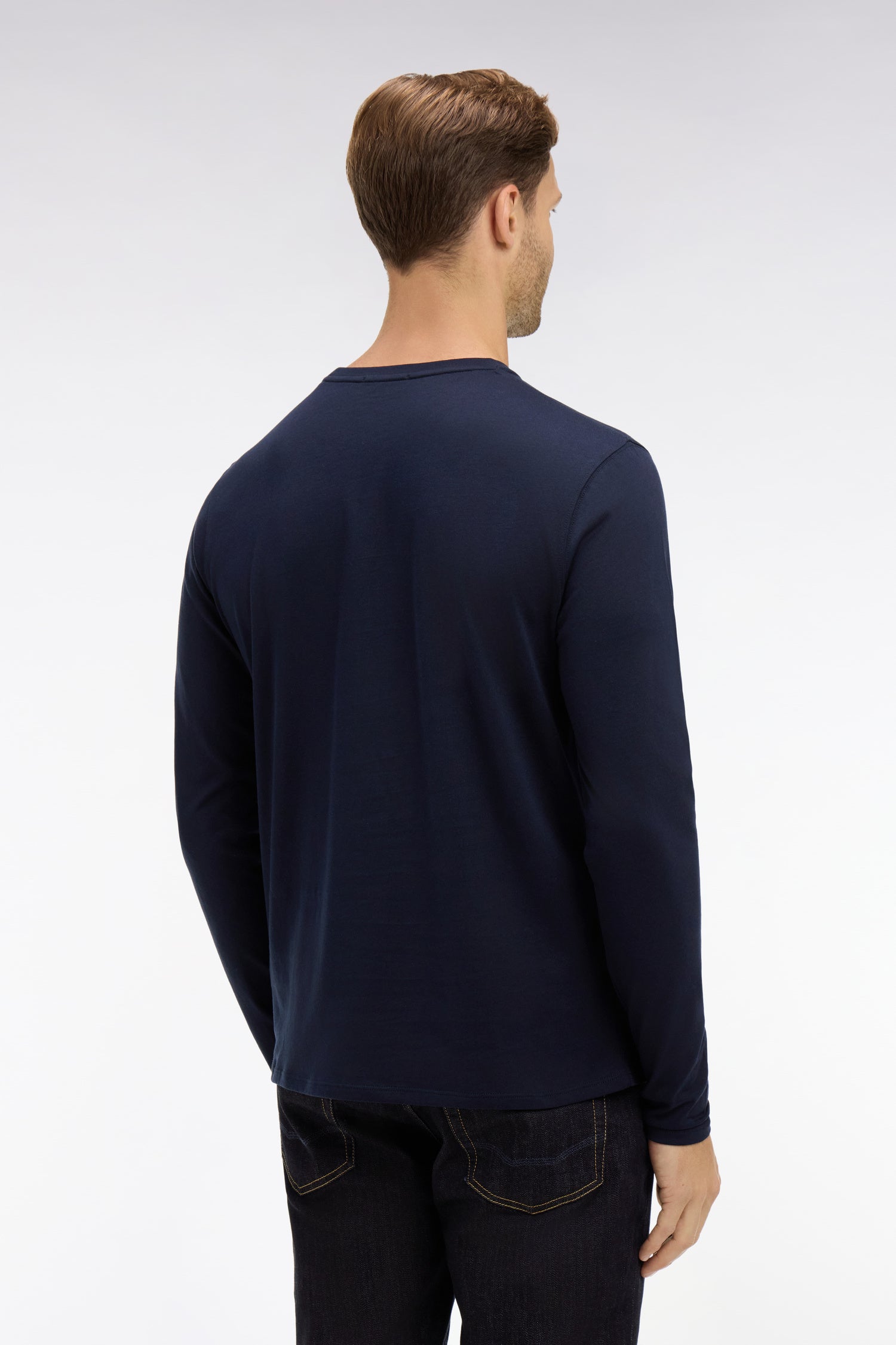 T-shirt bleu marine col rond à manches longues