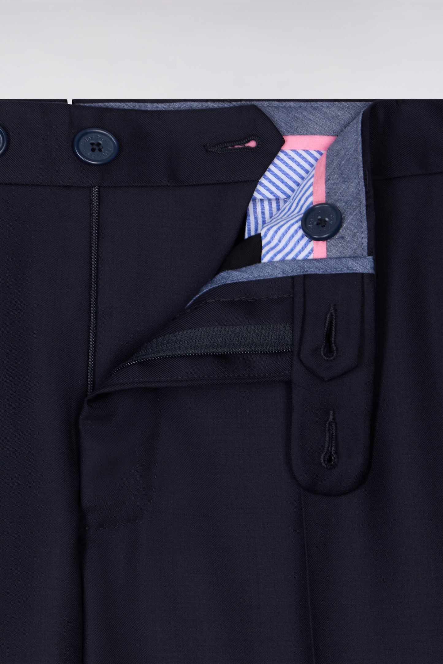 Pantalon regular bleu foncé en laine à plis cassés