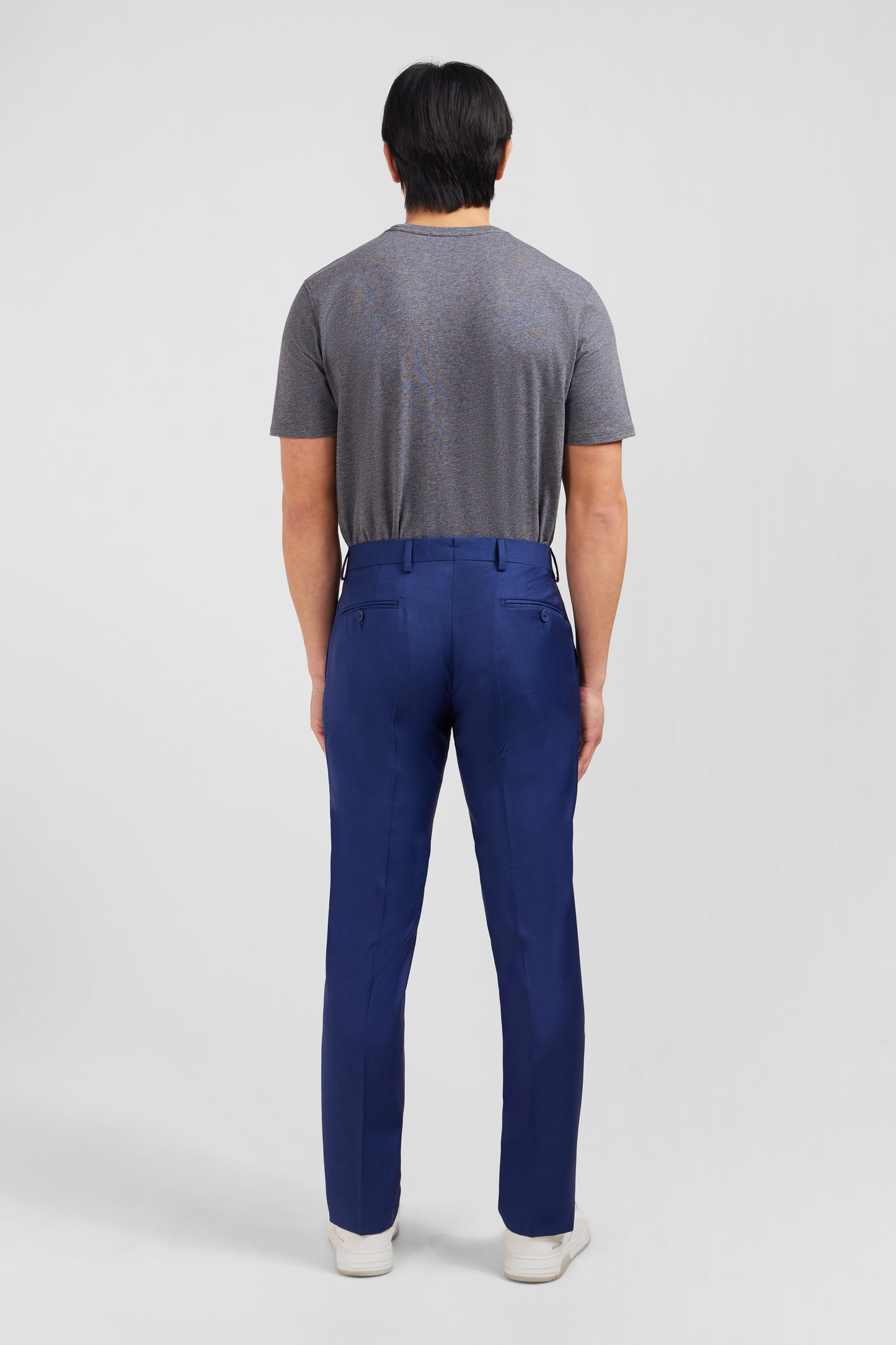 Pantalon slim bleu en laine à plis cassés
