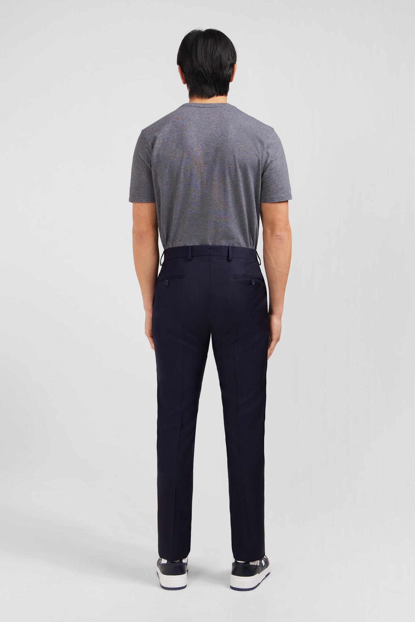 Pantalon slim bleu foncé en laine à plis cassés