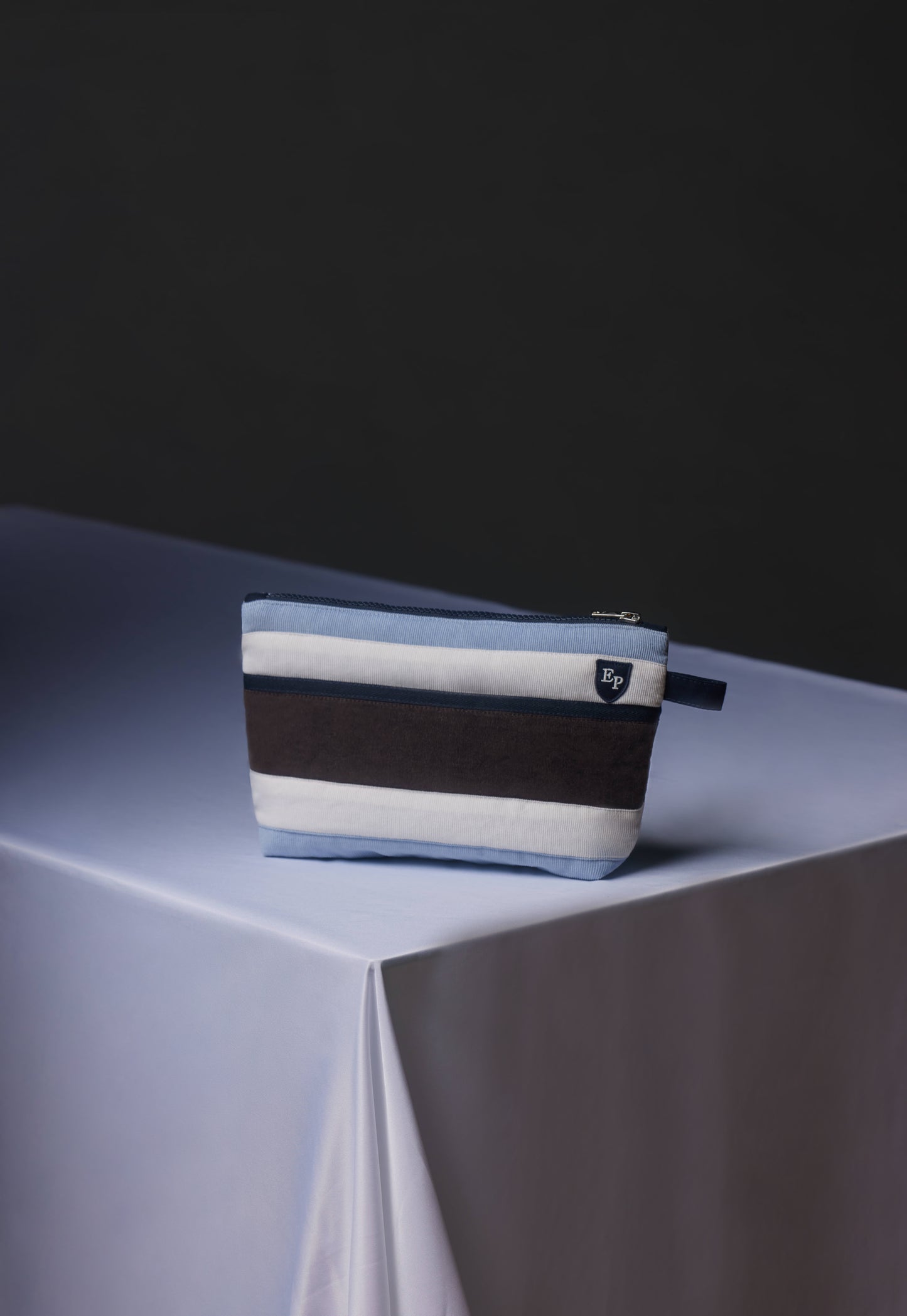 Pochette en velours rayé upcyclée Pap'Atelier
