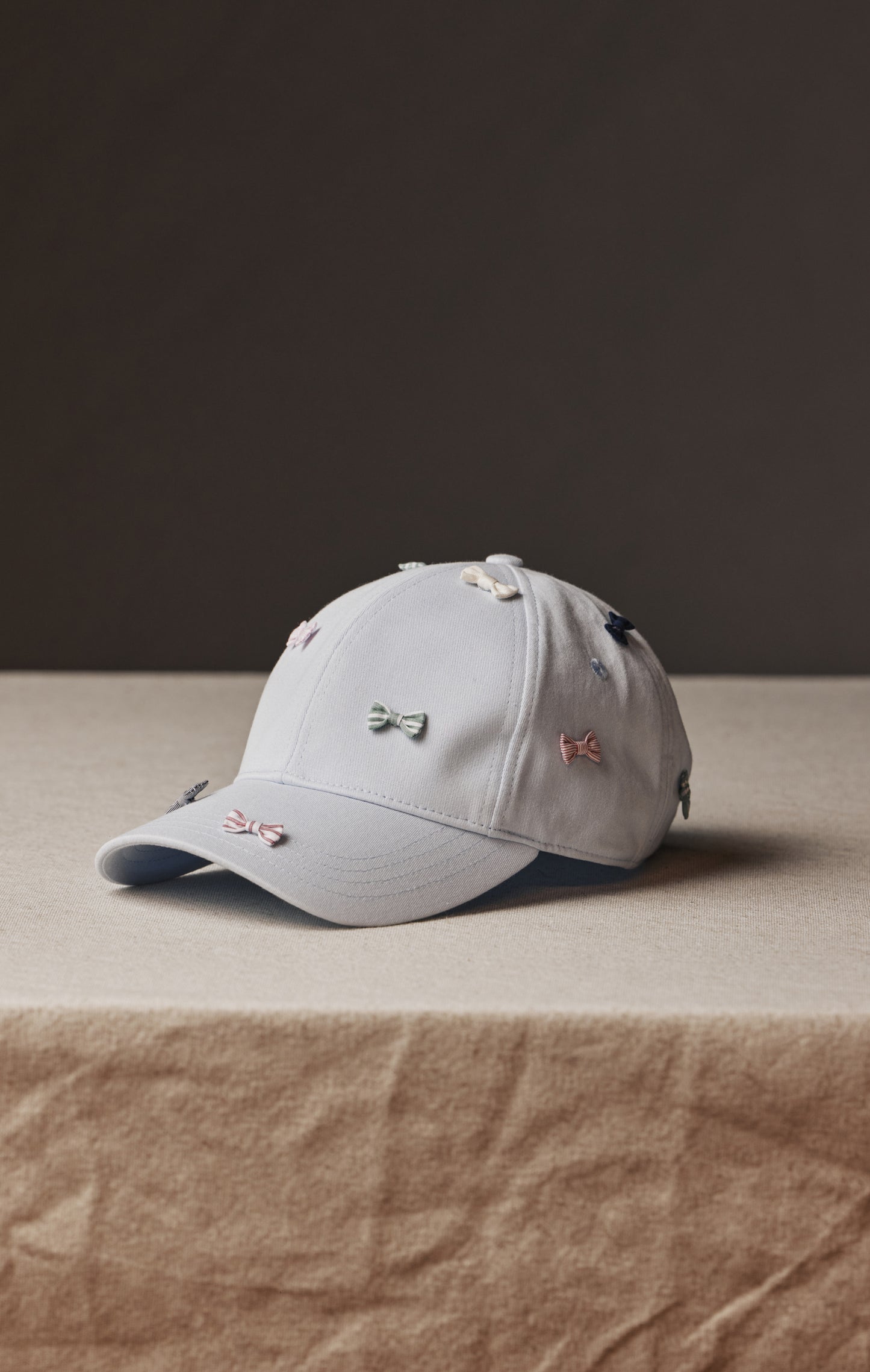 Casquette bleue à mini nœuds papillon Pap'Atelier