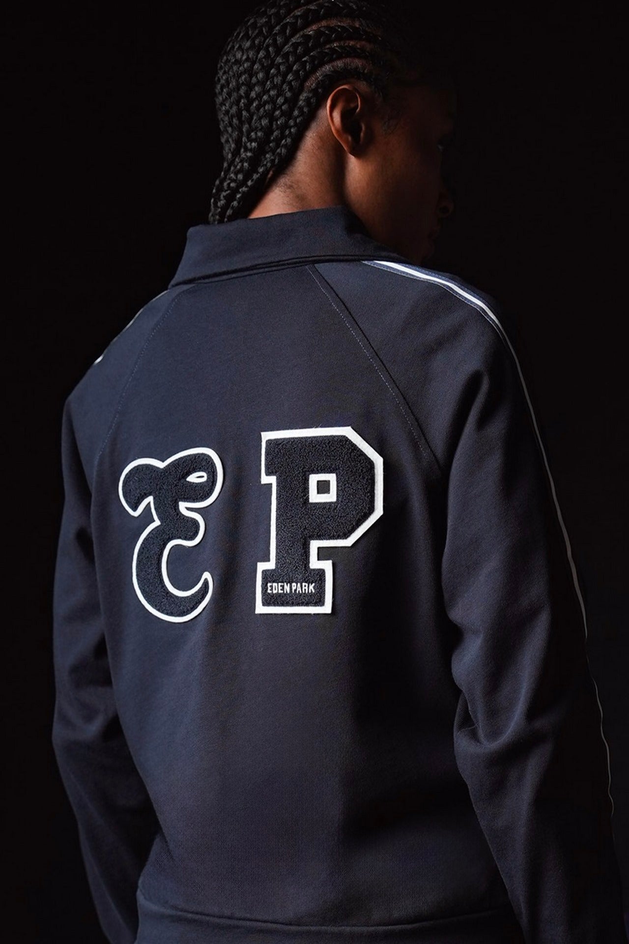 Blouson femme zippe en coton marine Pap atelier a ecussons Eden Park