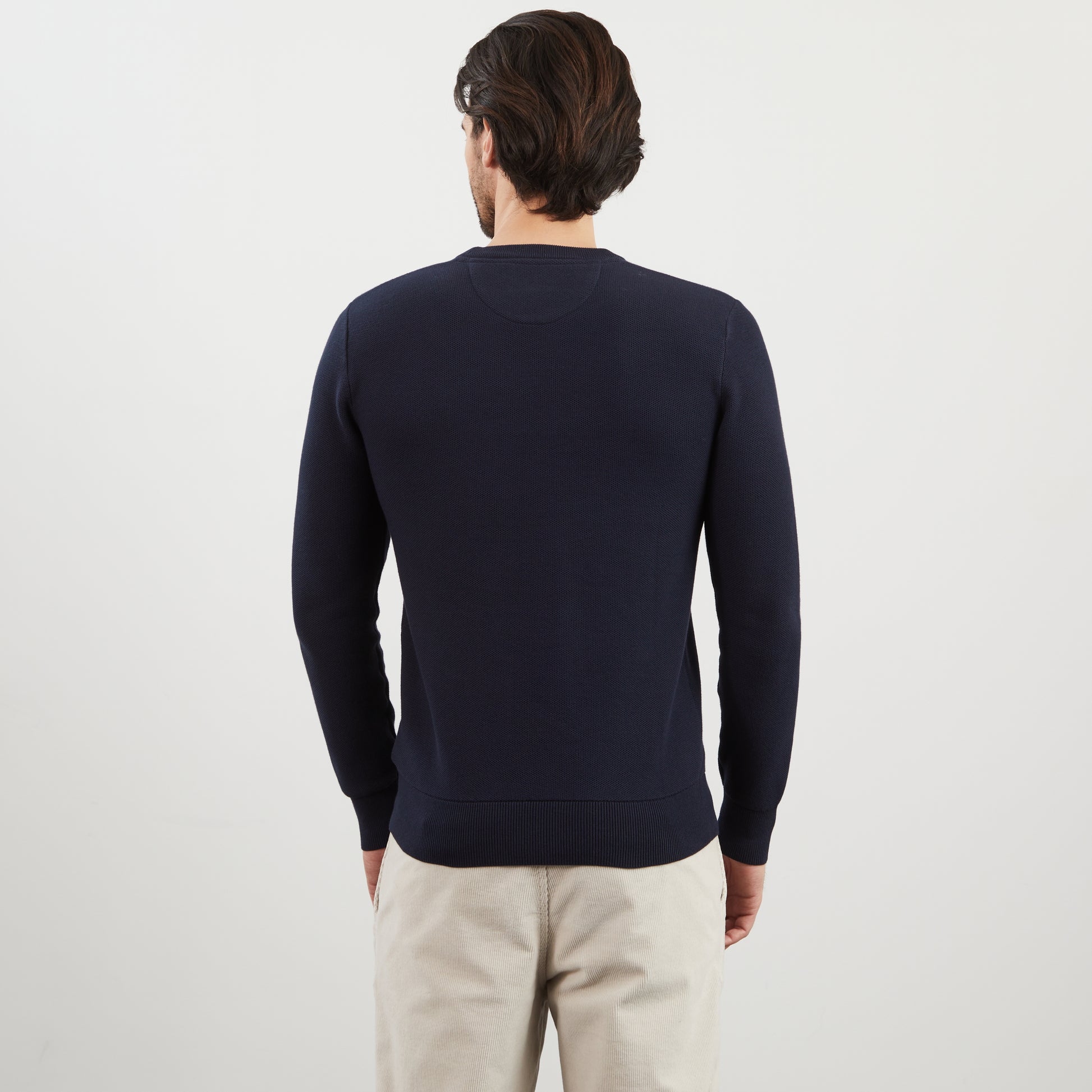 Pull bleu foncé en maille fantaisie