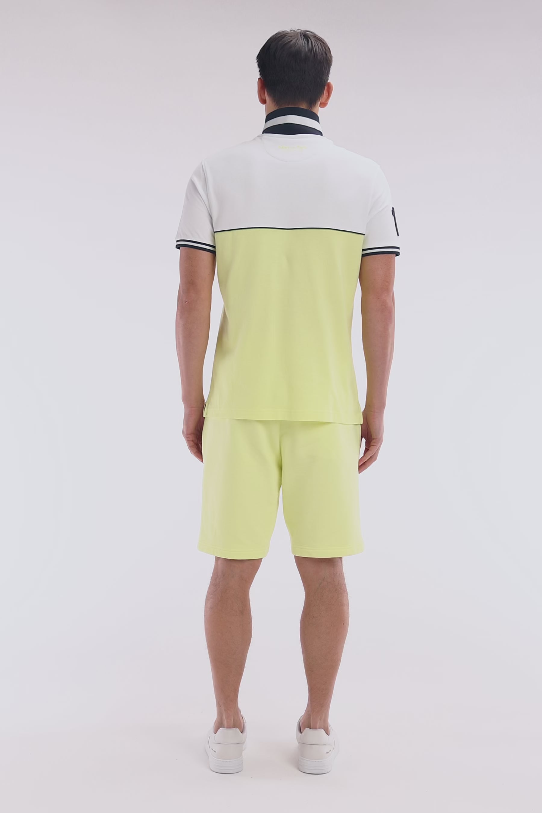 Polo à manches courtes bicolore en coton jaune et blanc coupe décontractée