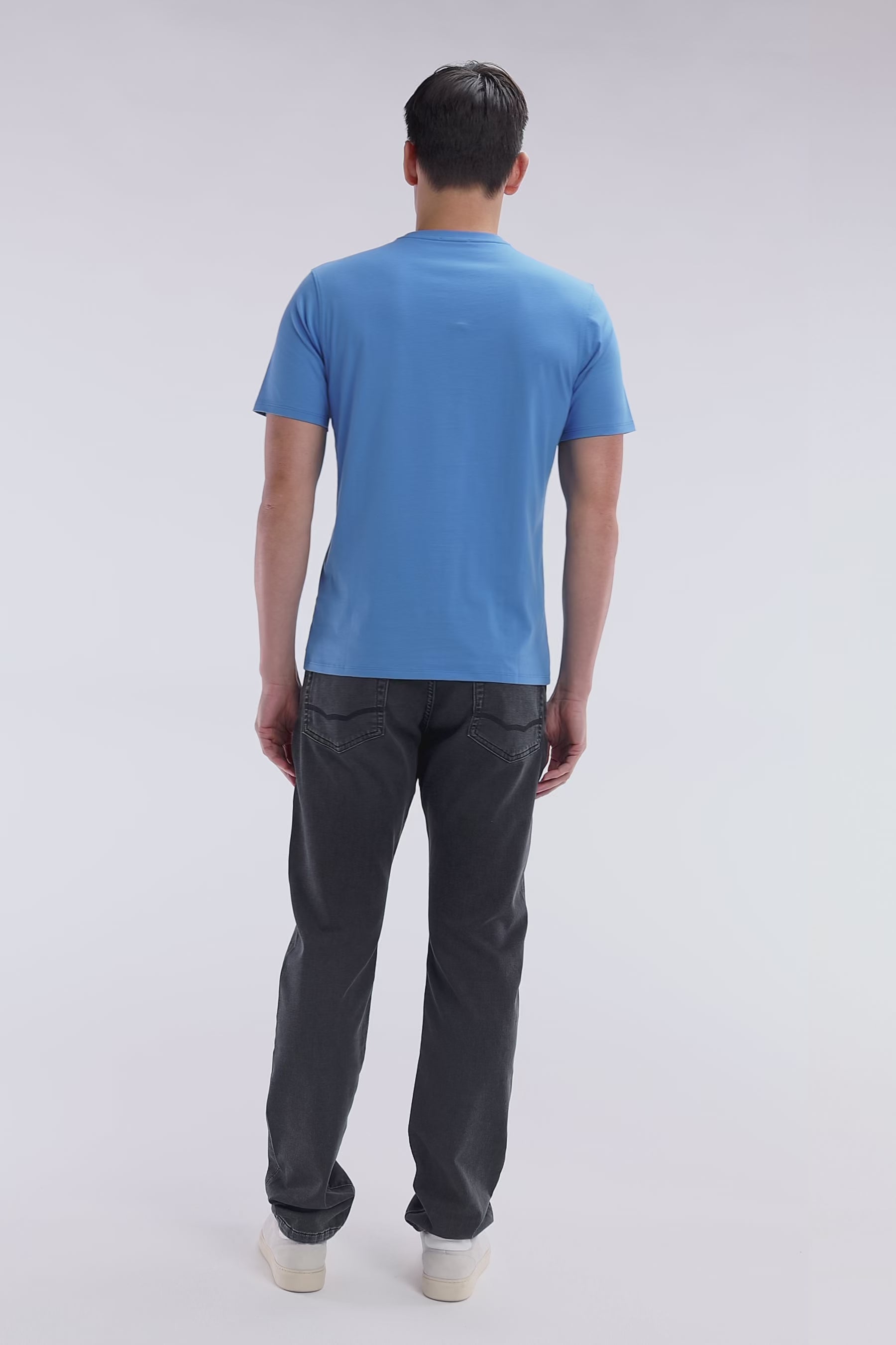 T-shirt en coton Pima bleu coupe droite